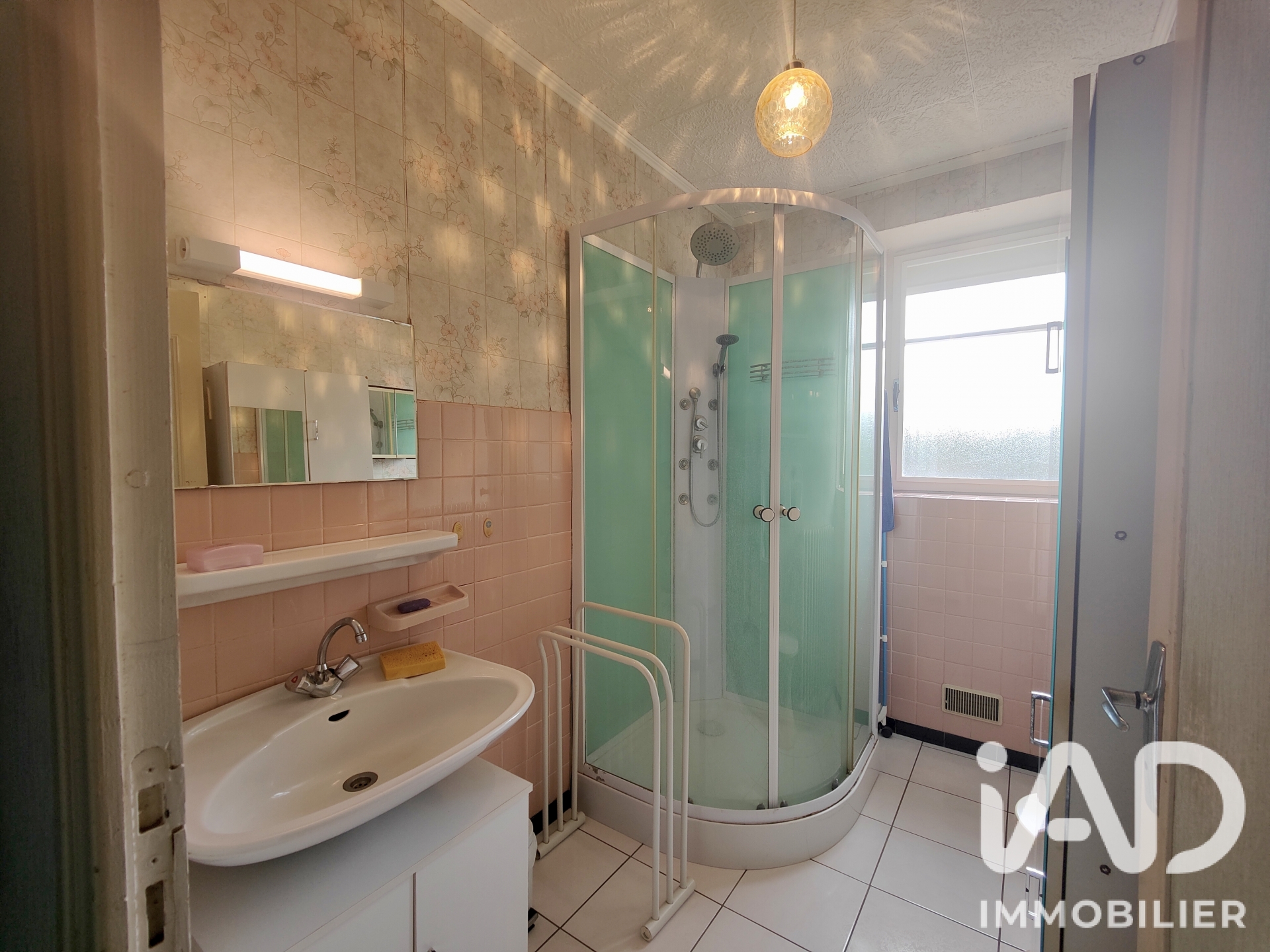 Vente maison à Roiffieux (07100) : maison de campagne 7 pièces 134 m² - 2056139 — 16