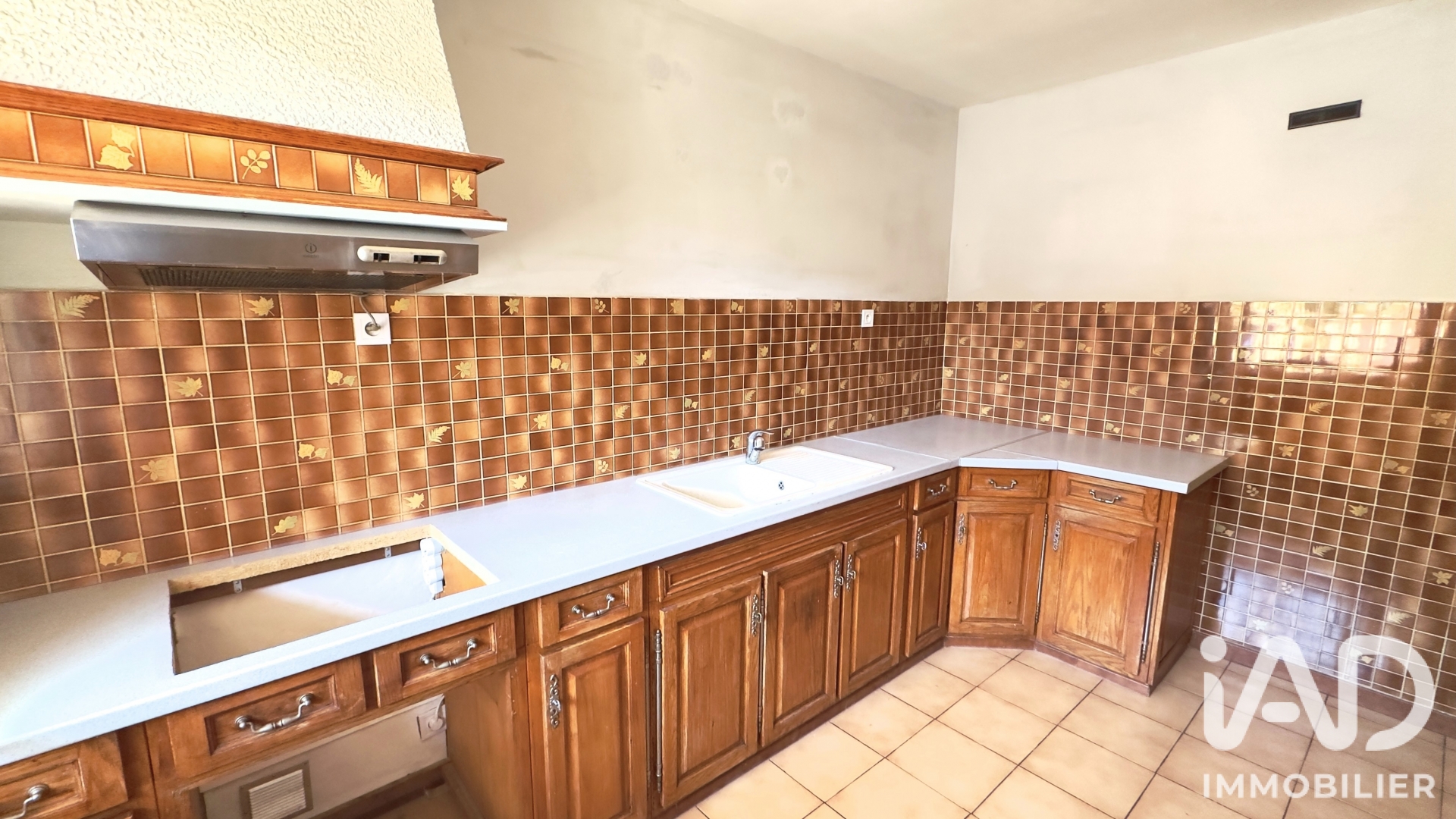 Vente maison à Solliès-Toucas (83210) : maison traditionnelle 4 pièces 81 m² - 2054627 — 8