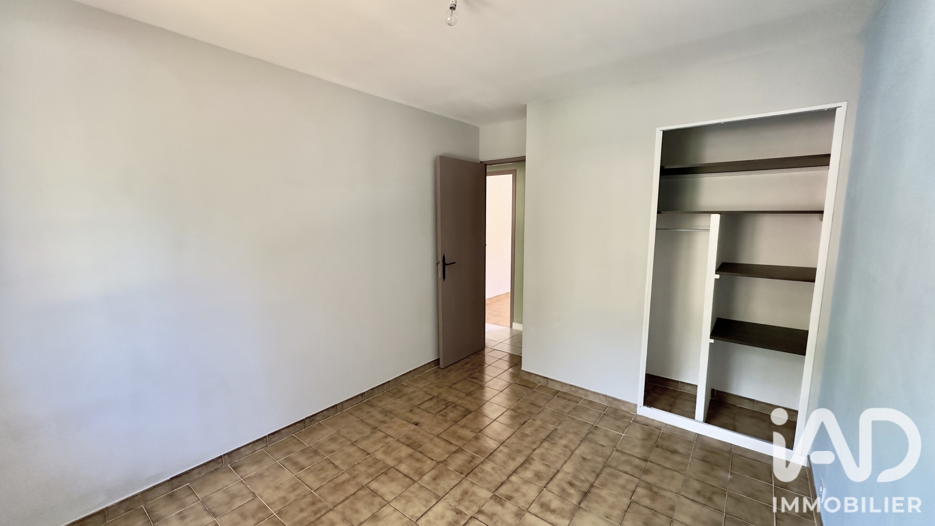 Vente maison à Solliès-Toucas (83210) : maison traditionnelle 4 pièces 81 m² - 2054627 — 15
