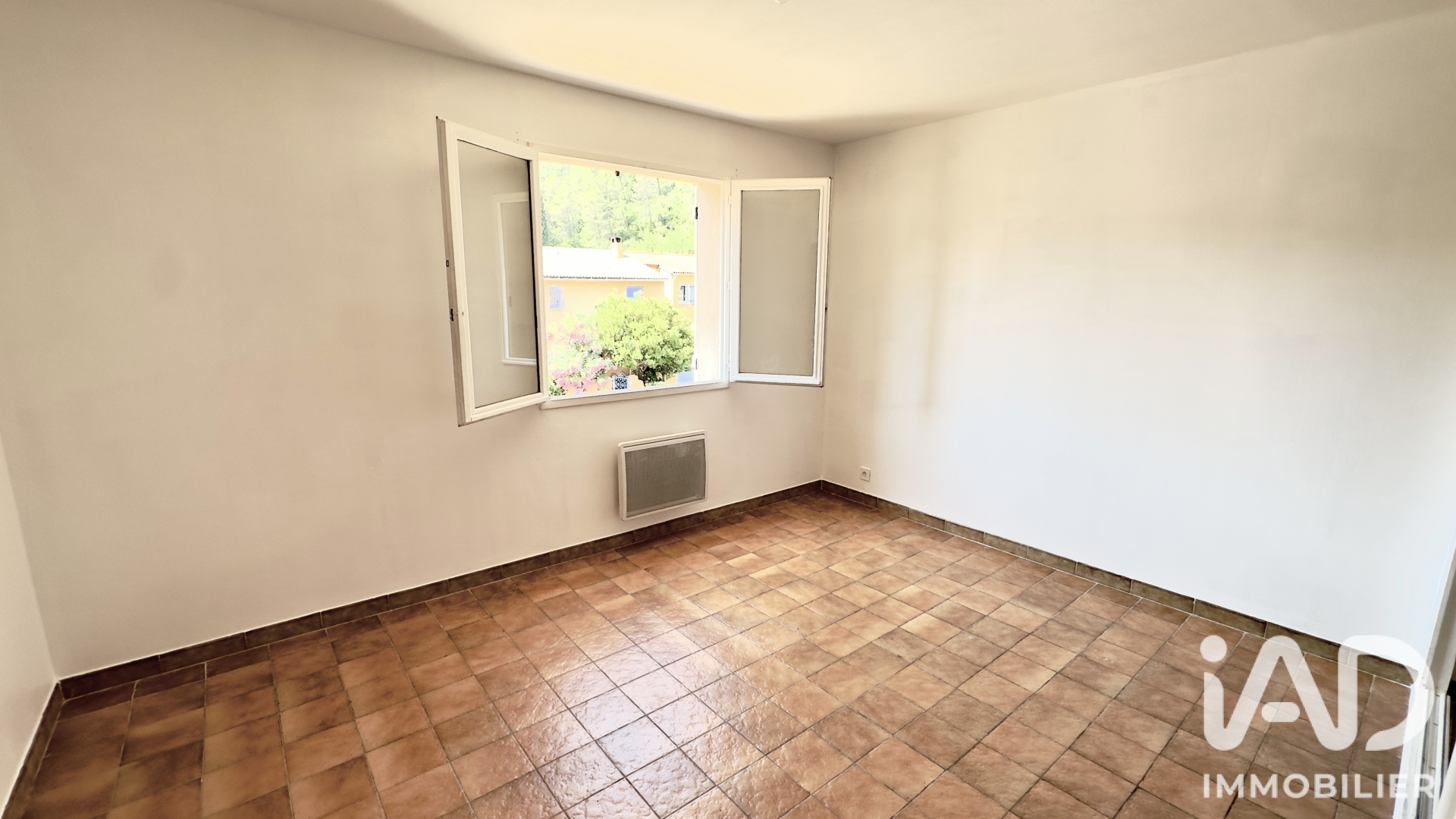 Vente maison à Solliès-Toucas (83210) : maison traditionnelle 4 pièces 81 m² - 2054627 — 11