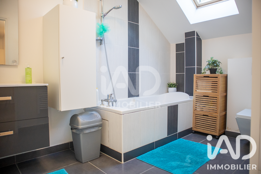 Vente maison à Liverdy-en-Brie (77220) : maison 5 pièces 118 m² - 2057671 — 16