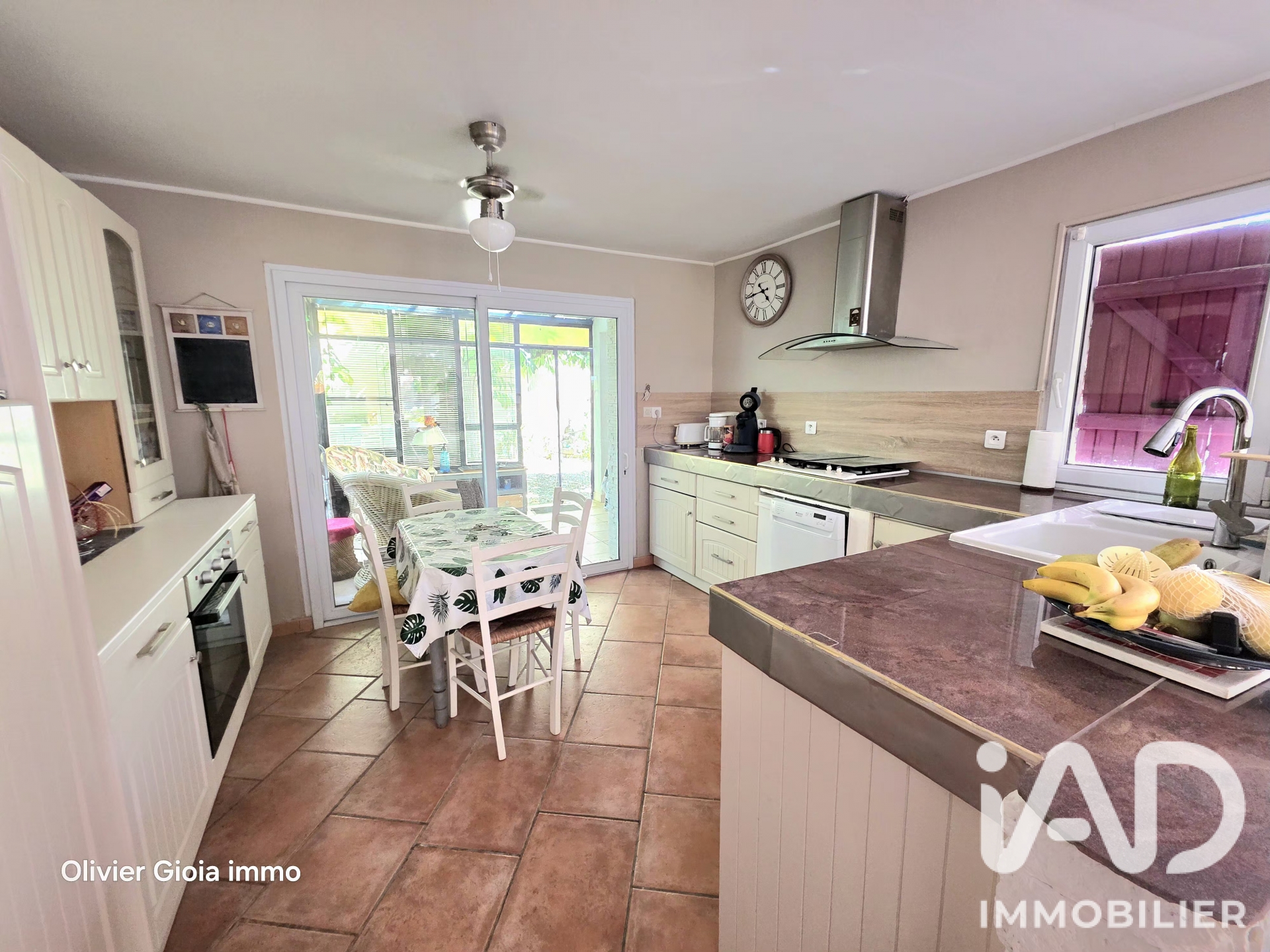 Vente maison à Salles-d'Aude (11110) : maison traditionnelle 6 pièces 200 m² - 2057444 — 16