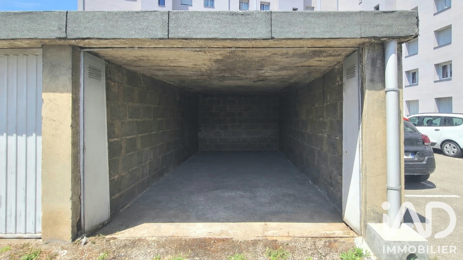 Vente Garage 15 m&sup2;