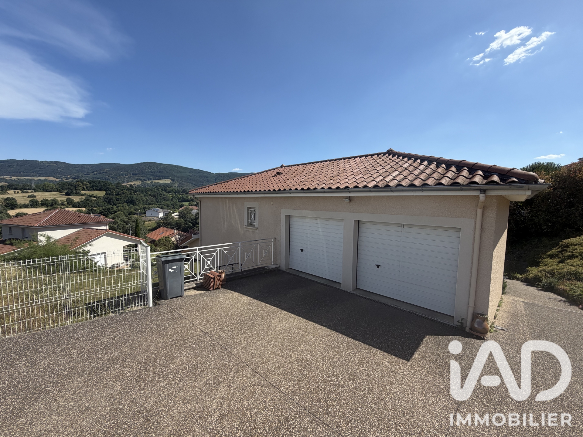 Vente maison à Saint-Jean-Bonnefonds (42650) : maison traditionnelle 6 pièces 121 m² - 2058096 — 4