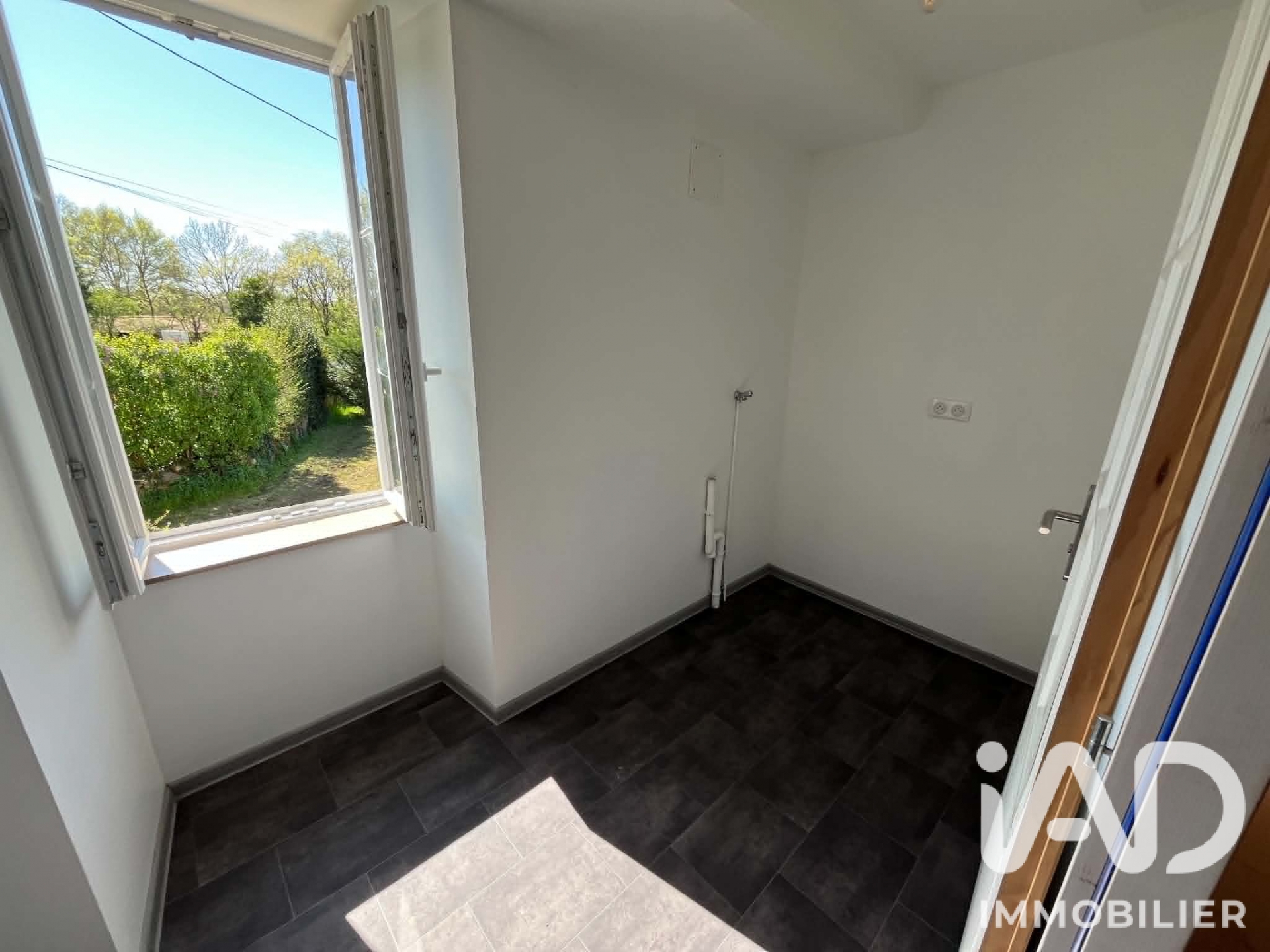 Vente maison à Châtillon-sur-Thouet (79200) : maison 4 pièces 104 m² - 2056039 — 11