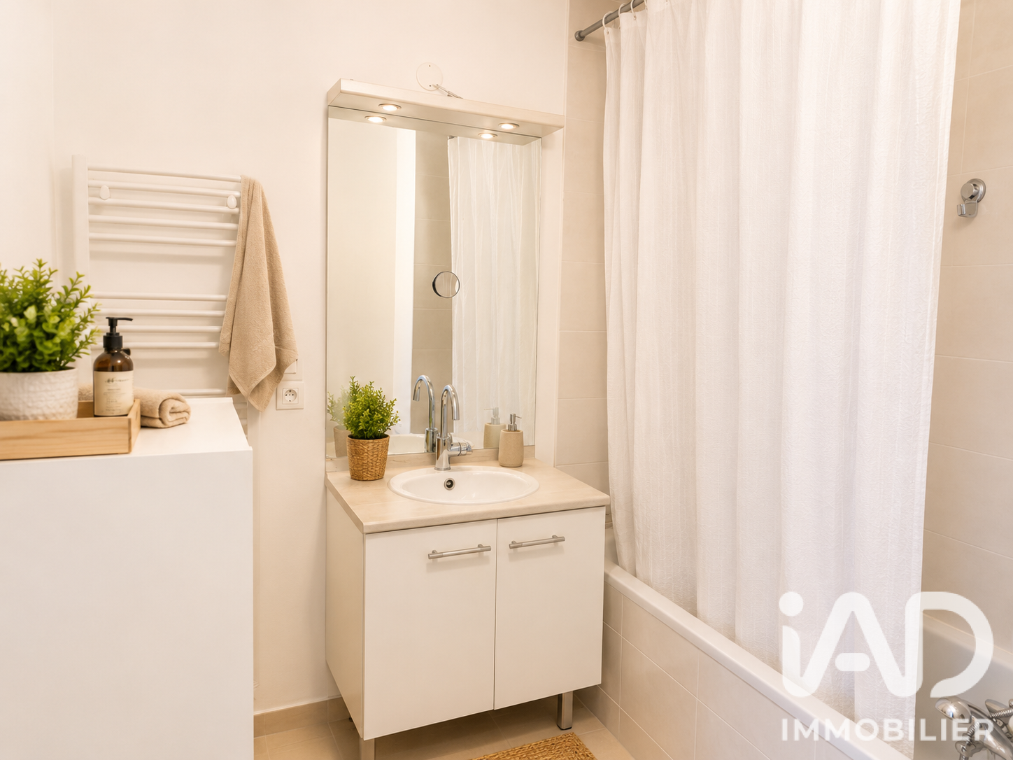 Vente appartement à L'Isle-d'Abeau (38080) : appartement 3 pièces 54 m² - 2056989 — 8