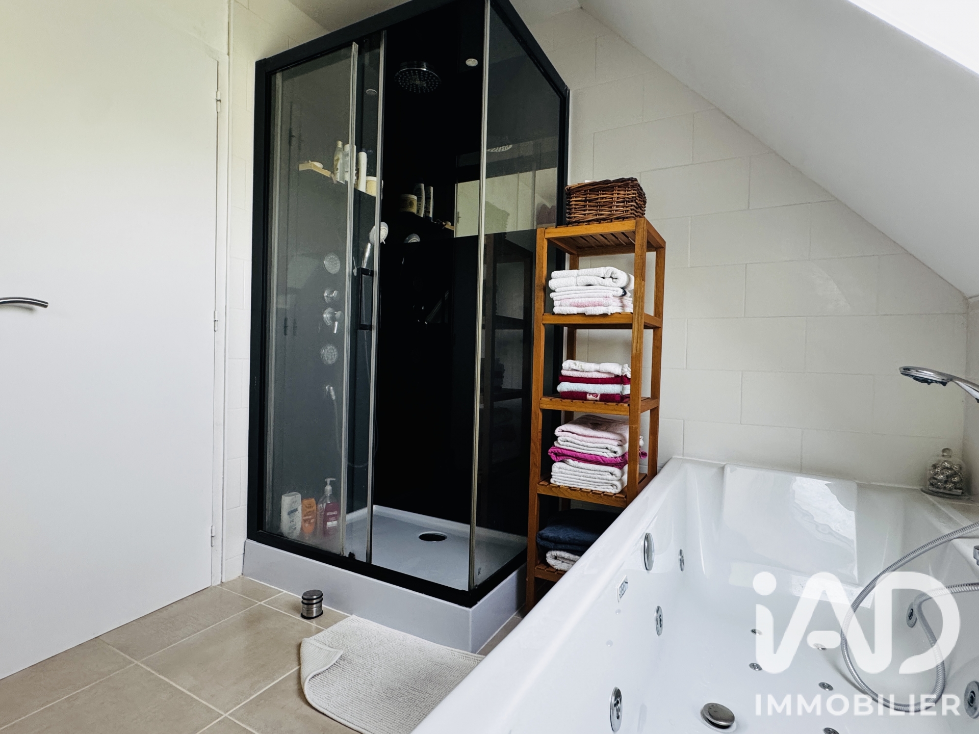 Vente maison à Agneaux (50180) : maison 5 pièces 102 m² - 2058145 — 8