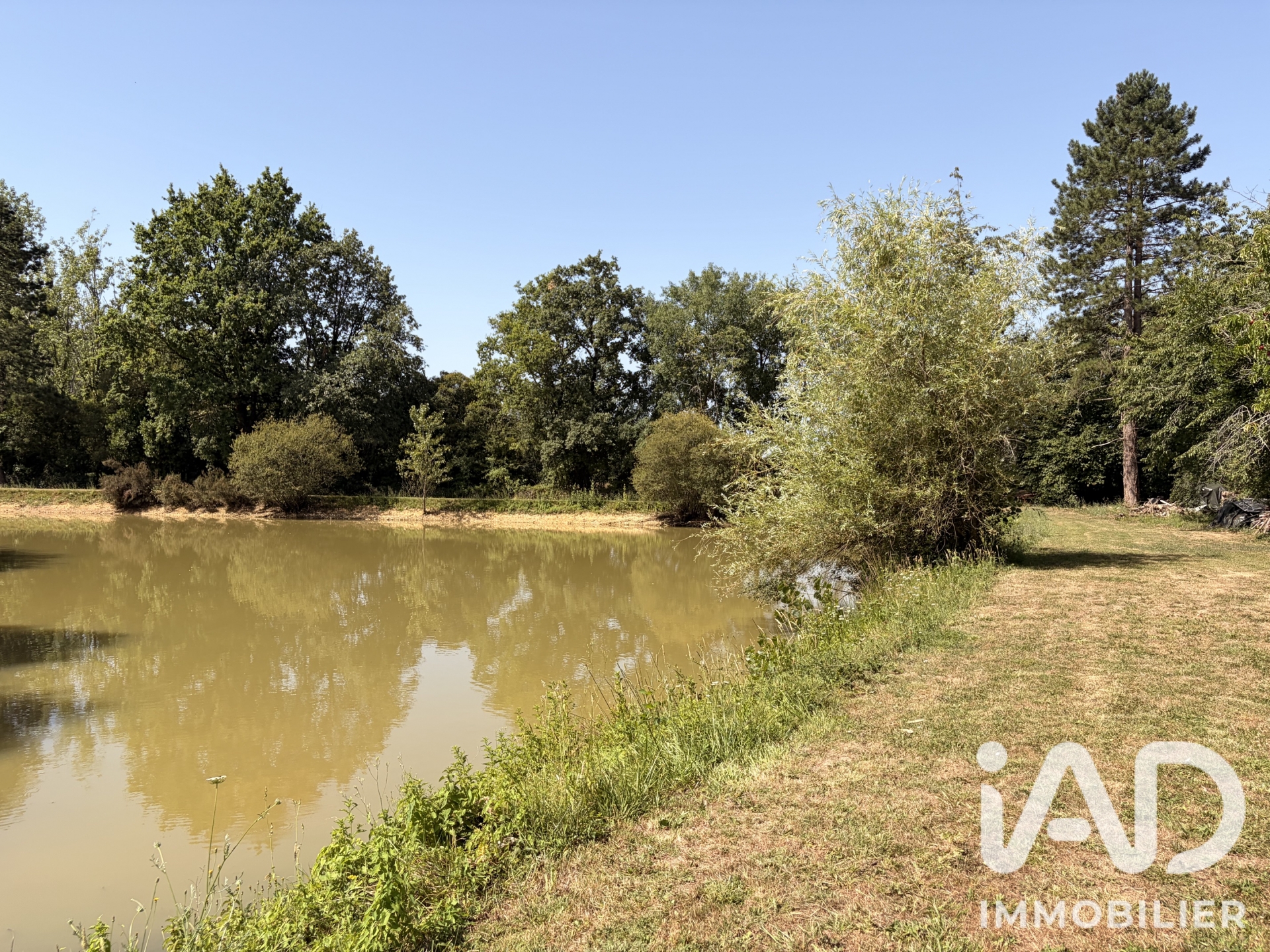 Vente maison à Grosbreuil (85440) : demeure 6 pièces 145 m² - 2058092 — 27