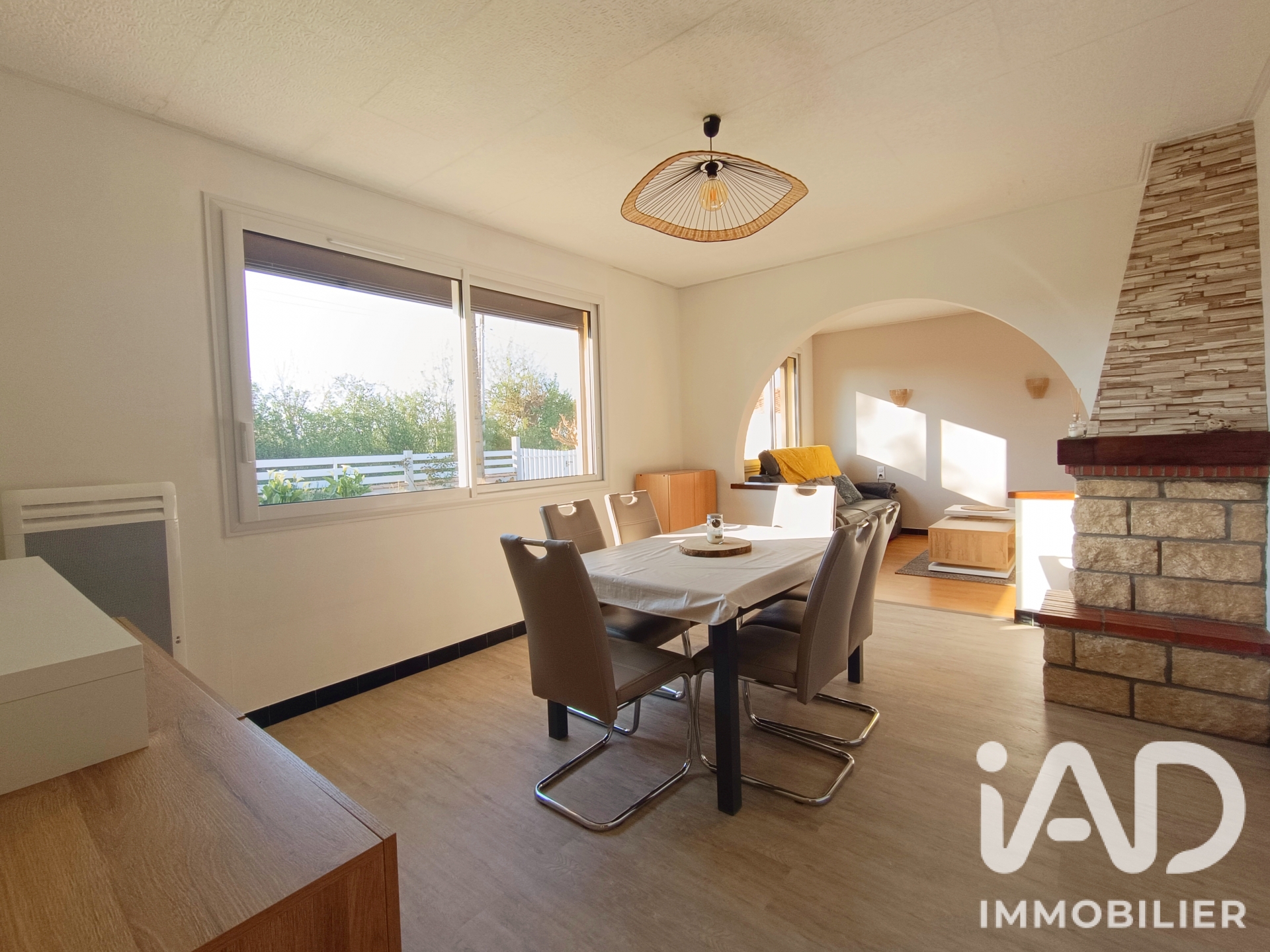 Vente maison à Le Bernard (85560) : pavillon 5 pièces 110 m² - 2058423 — 12