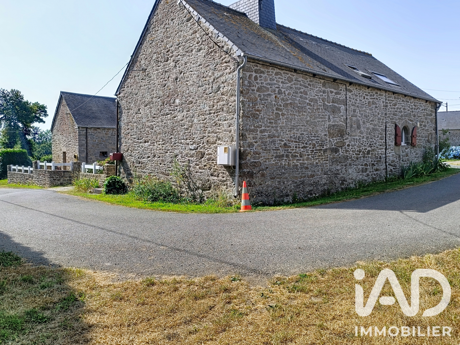 Vente maison à Plœuc-L'Hermitage (22150) : longère 5 pièces 108 m² - 2058510 — 6