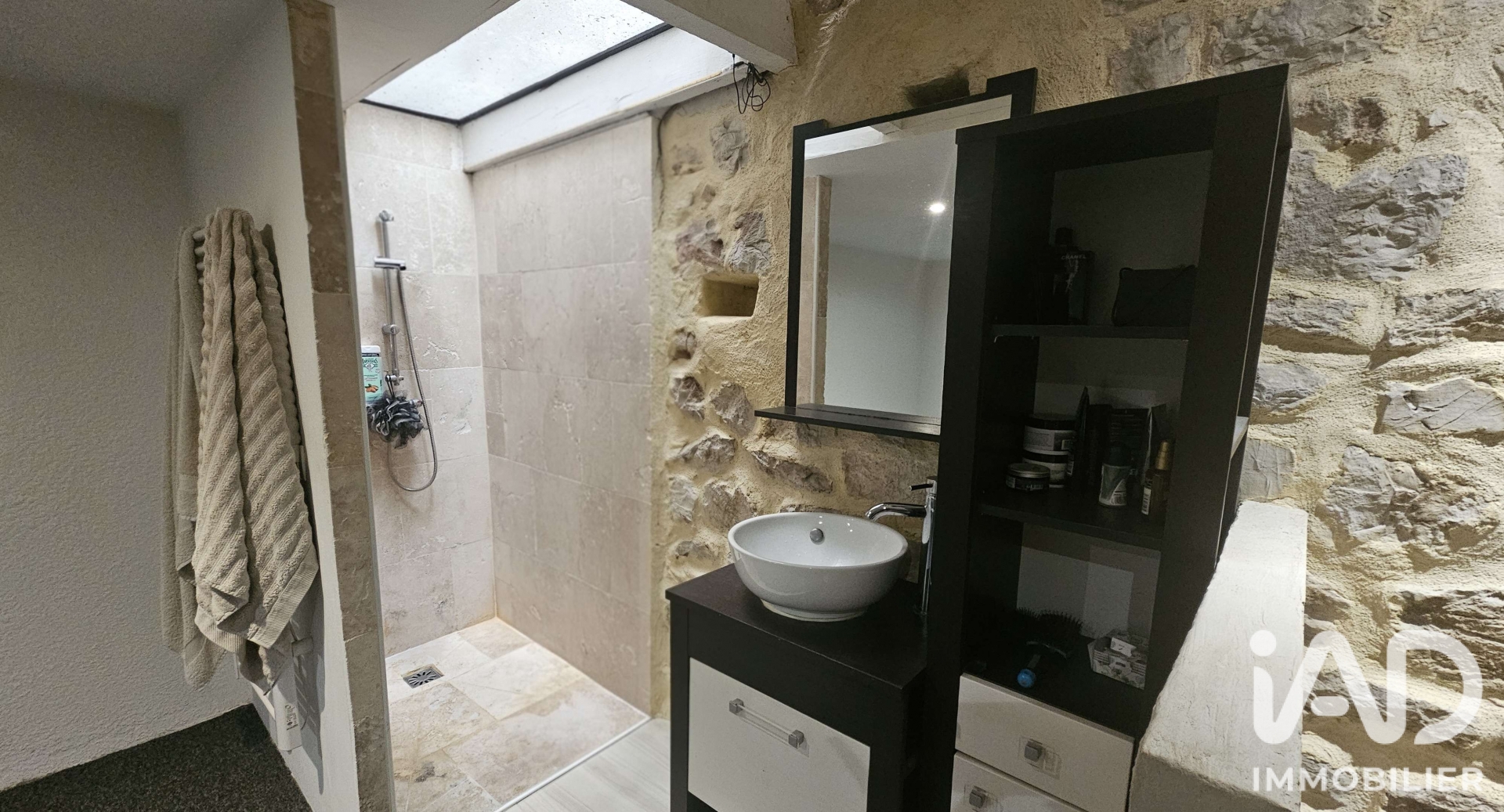 Vente appartement à Saint-Maximin-la-Sainte-Baume (83470) : duplex 2 pièces 56 m² - 2058743 — 7