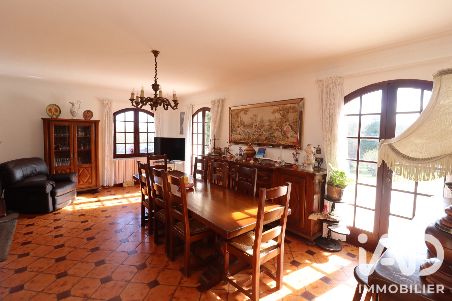 Vente maison à Pompignac (33370) : maison traditionnelle 6 pièces 210 m² - 2058489 — 10