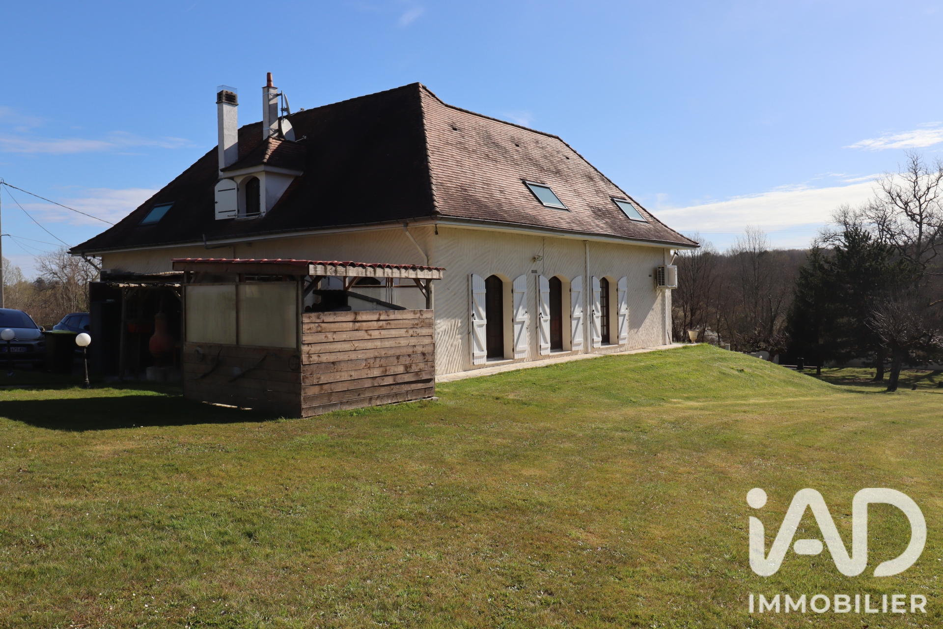 Vente maison à Pompignac (33370) : maison traditionnelle 6 pièces 210 m² - 2058489 — 4