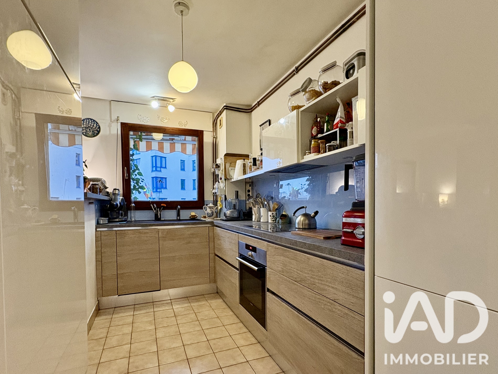 Vente appartement à Courbevoie (92400) : appartement 3 pièces 69 m² - 2058859 — 6
