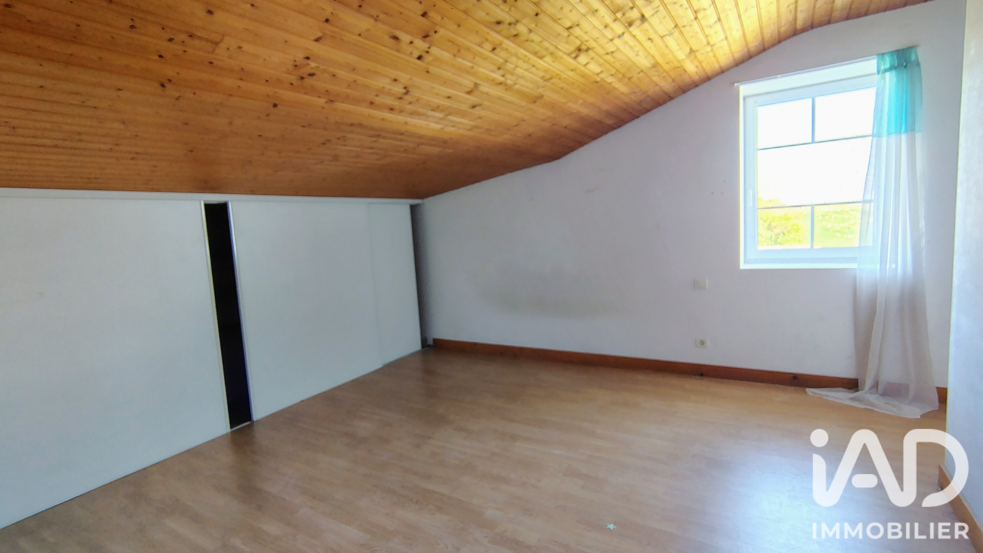 Vente maison à Fontenay-le-Comte (85200) : maison de campagne 5 pièces 101 m² - 2058953 — 14