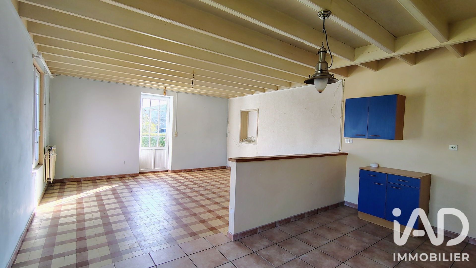 Vente maison à Fontenay-le-Comte (85200) : maison de campagne 5 pièces 101 m² - 2058953 — 8