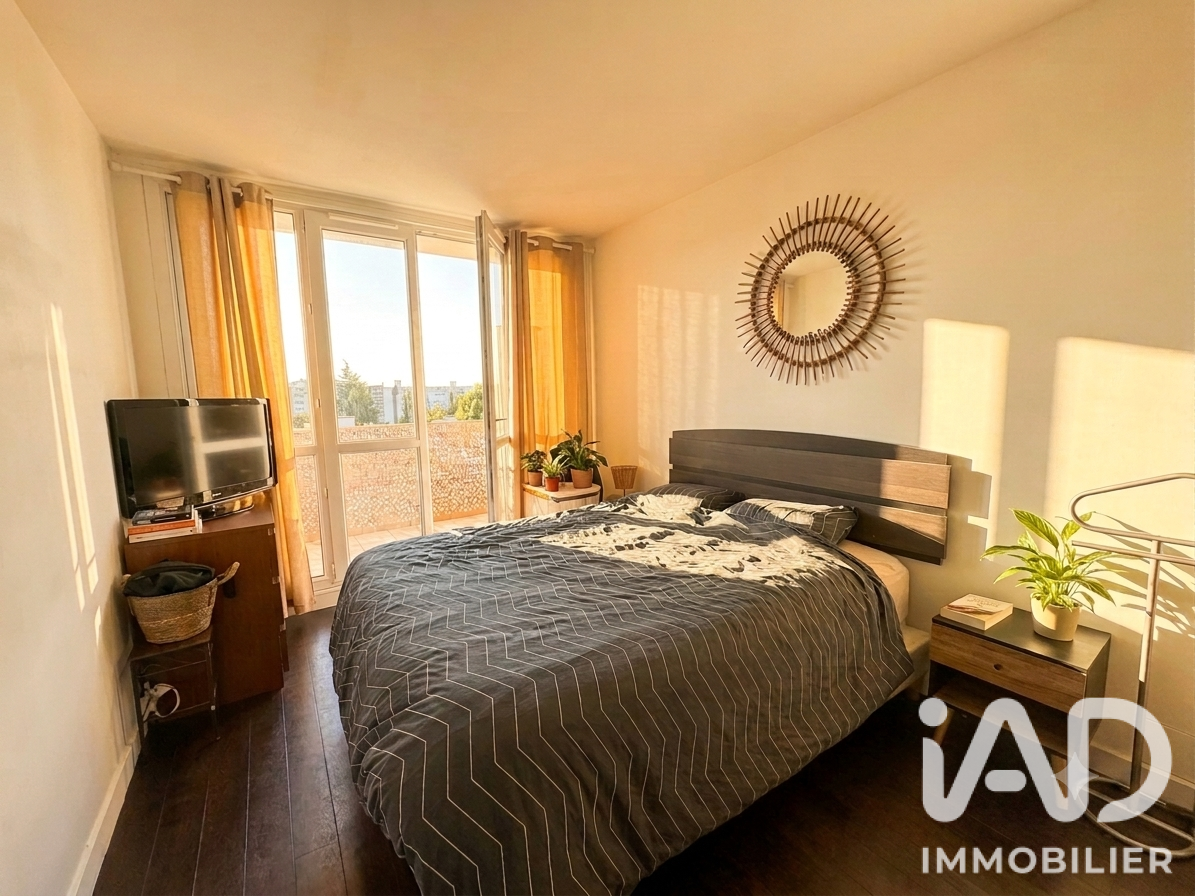Vente appartement à Saint-Michel-sur-Orge (91240) : appartement 4 pièces 78 m² - 2058914 — 9