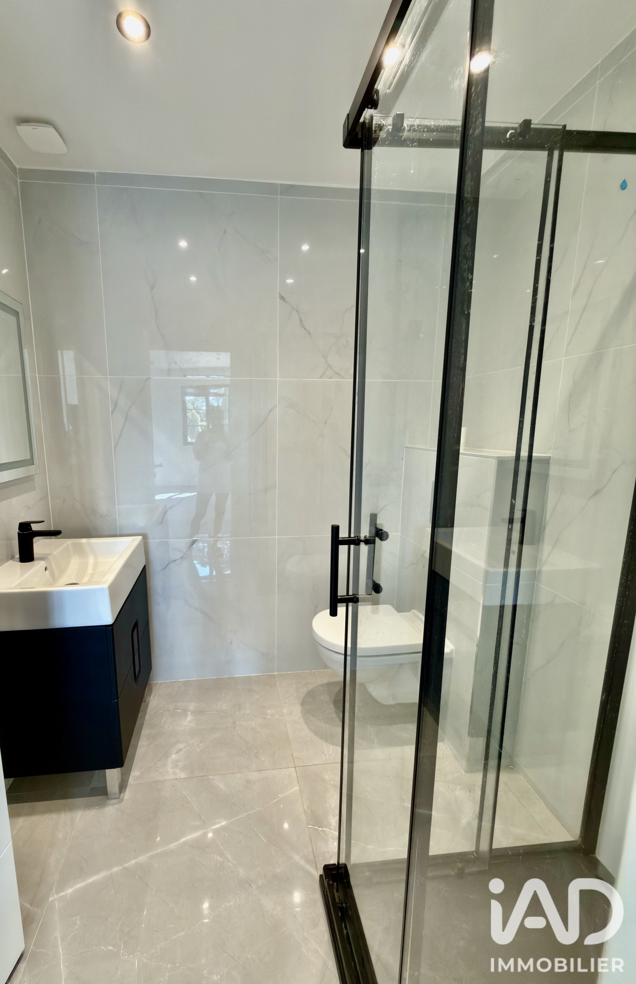 Vente maison à Flassans-sur-Issole (83340) : maison 7 pièces 232 m² - 2058735 — 12