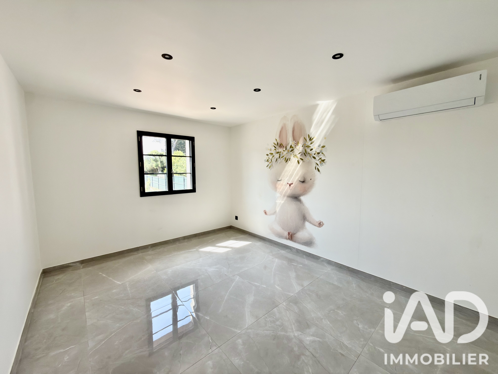 Vente maison à Flassans-sur-Issole (83340) : maison 7 pièces 232 m² - 2058735 — 9