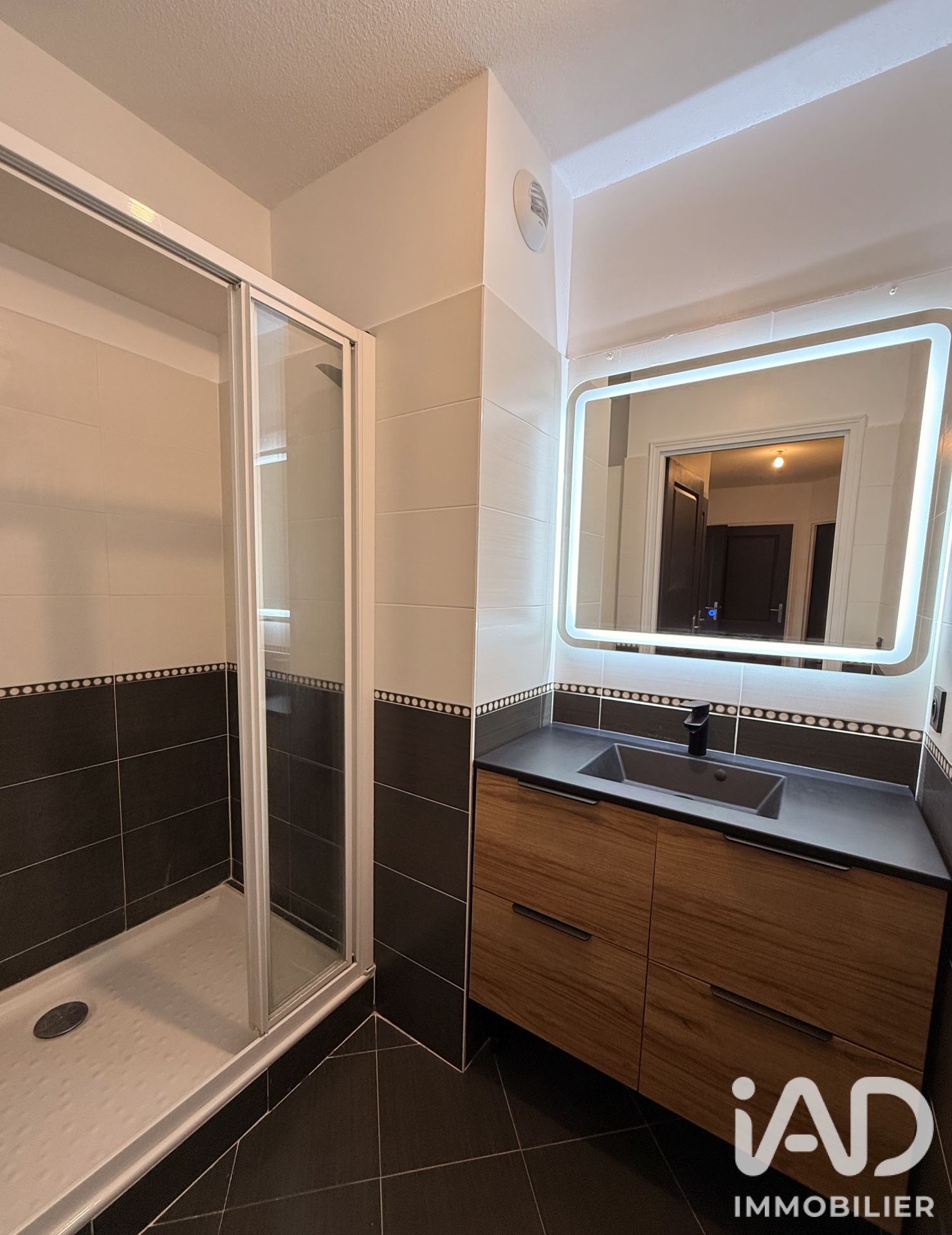 Vente appartement à Cessy (01170) : appartement 4 pièces 88 m² - 2058987 — 10