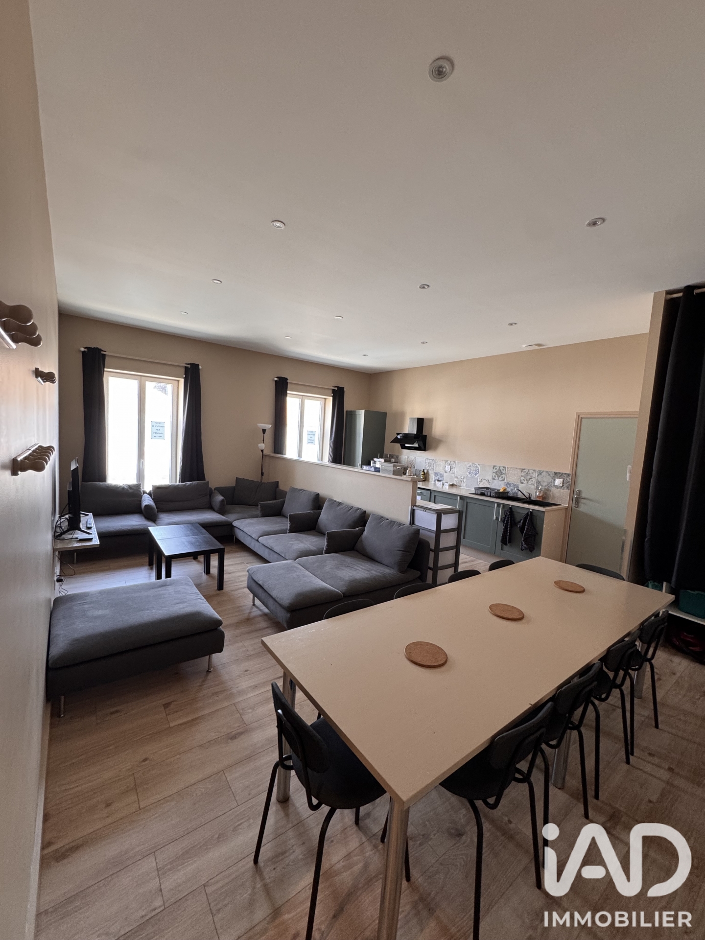 Vente immeuble 595 m² à Dompierre-sur-Besbre (03290) - 2059347 — 4