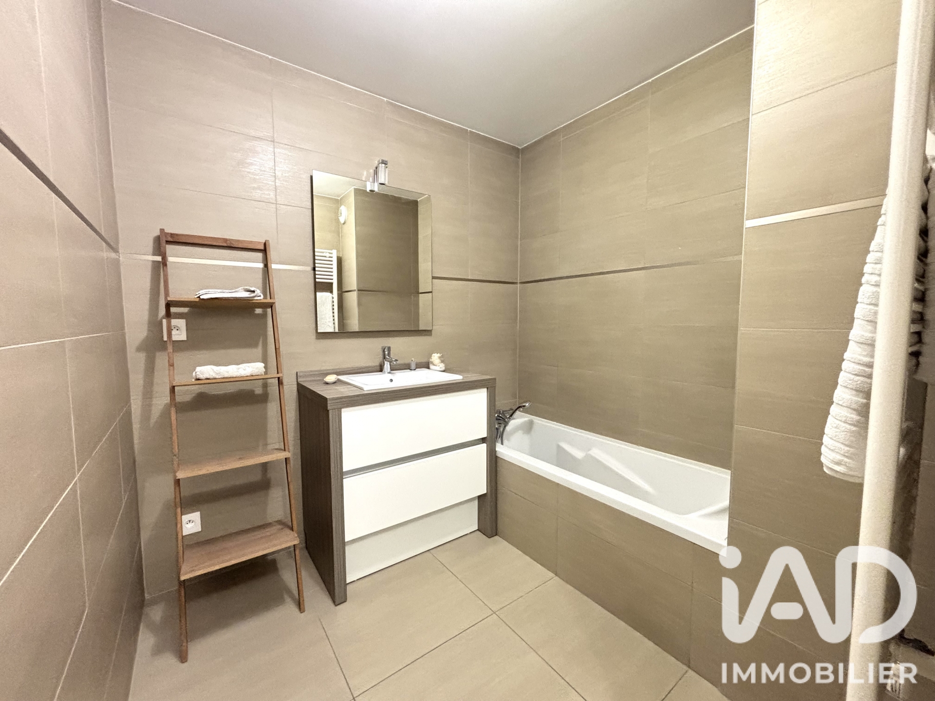 Vente appartement à Saint-Cyr-au-Mont-d'Or (69450) : appartement 2 pièces 44 m² - 2058697 — 13