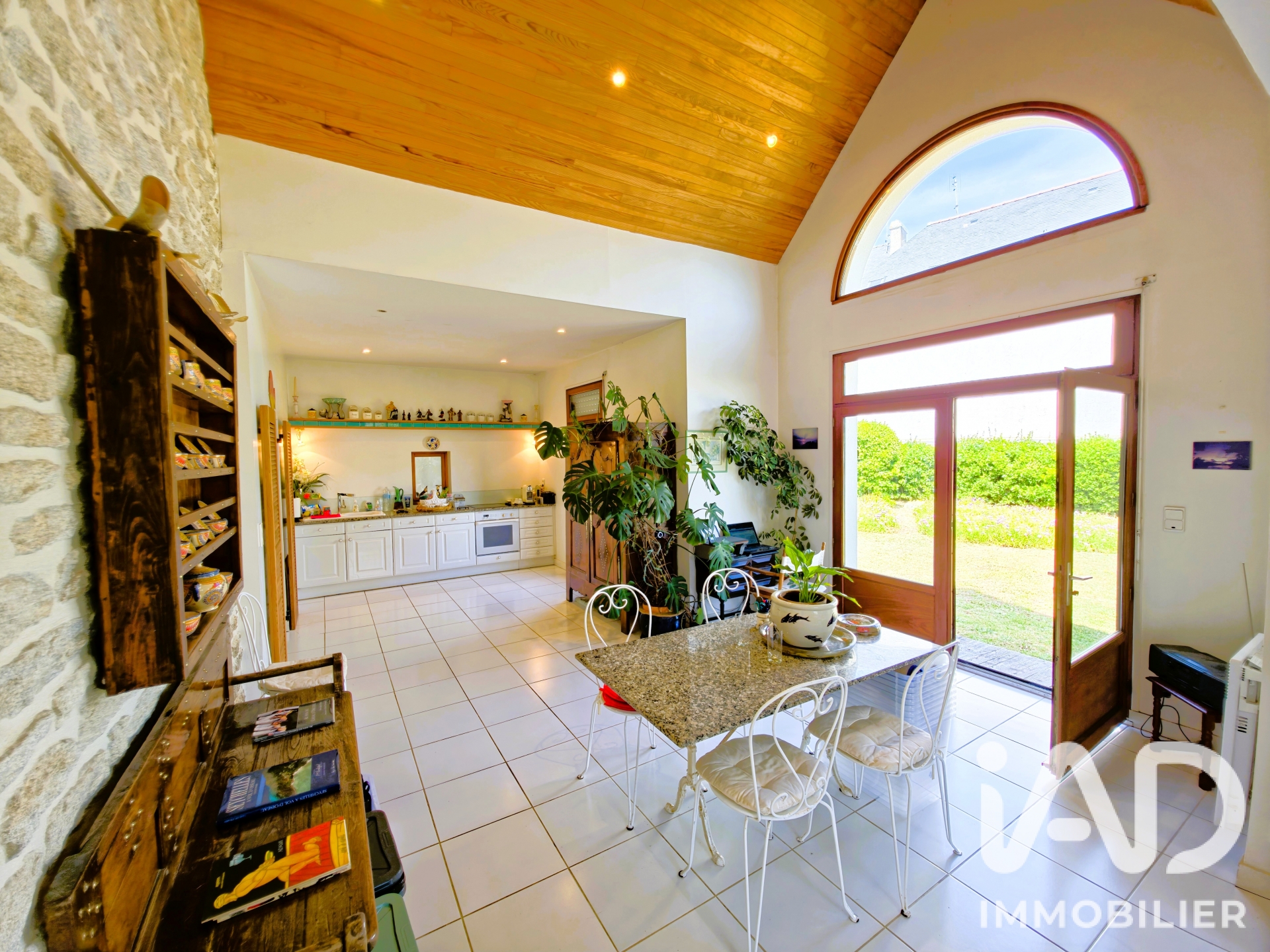 Vente maison à Penmarch (29760) : maison traditionnelle 7 pièces 200 m² - 2054086 — 4