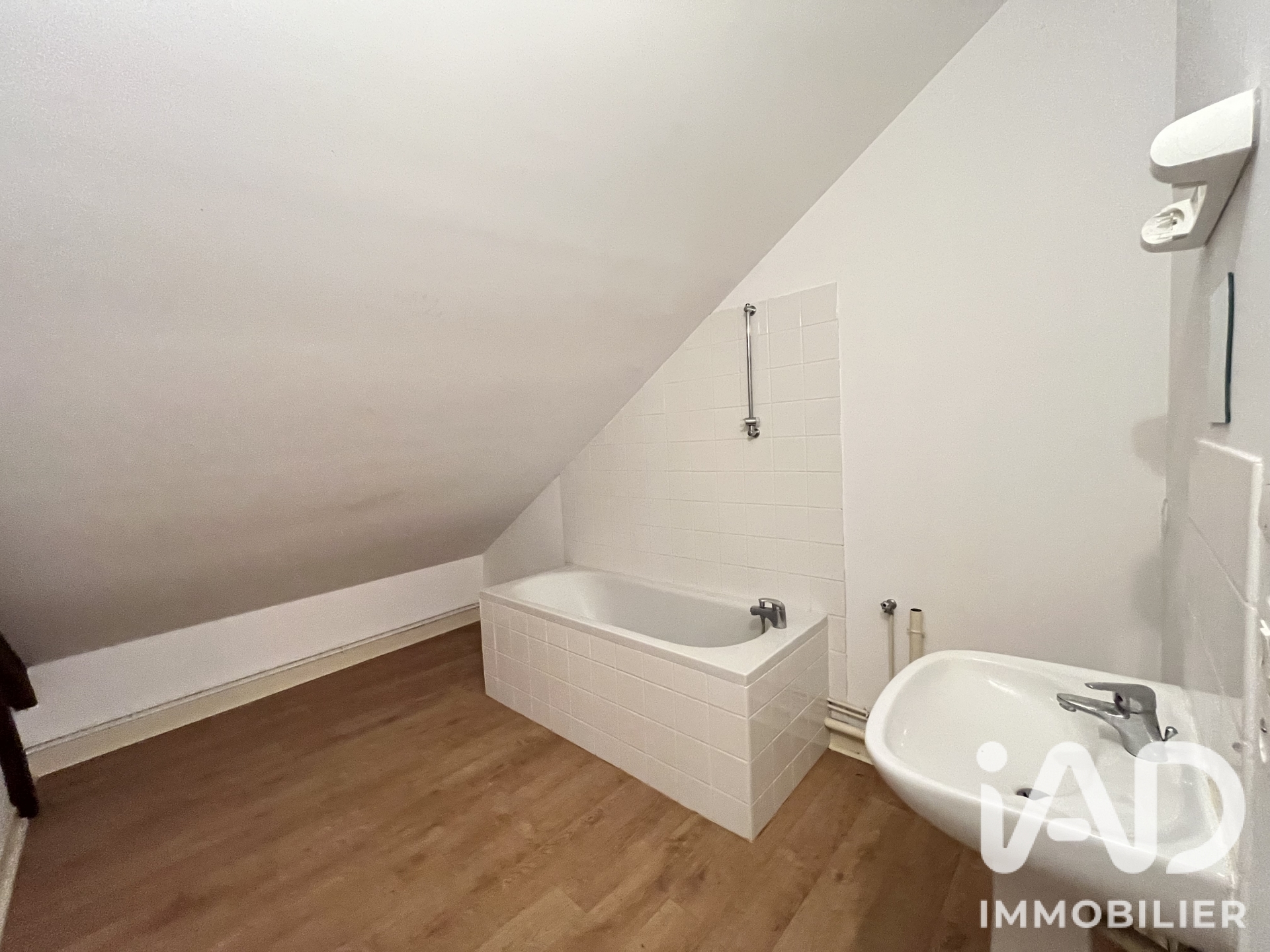 Vente immeuble 389 m² à Saint-Savin (86310) - 2064194 — 15