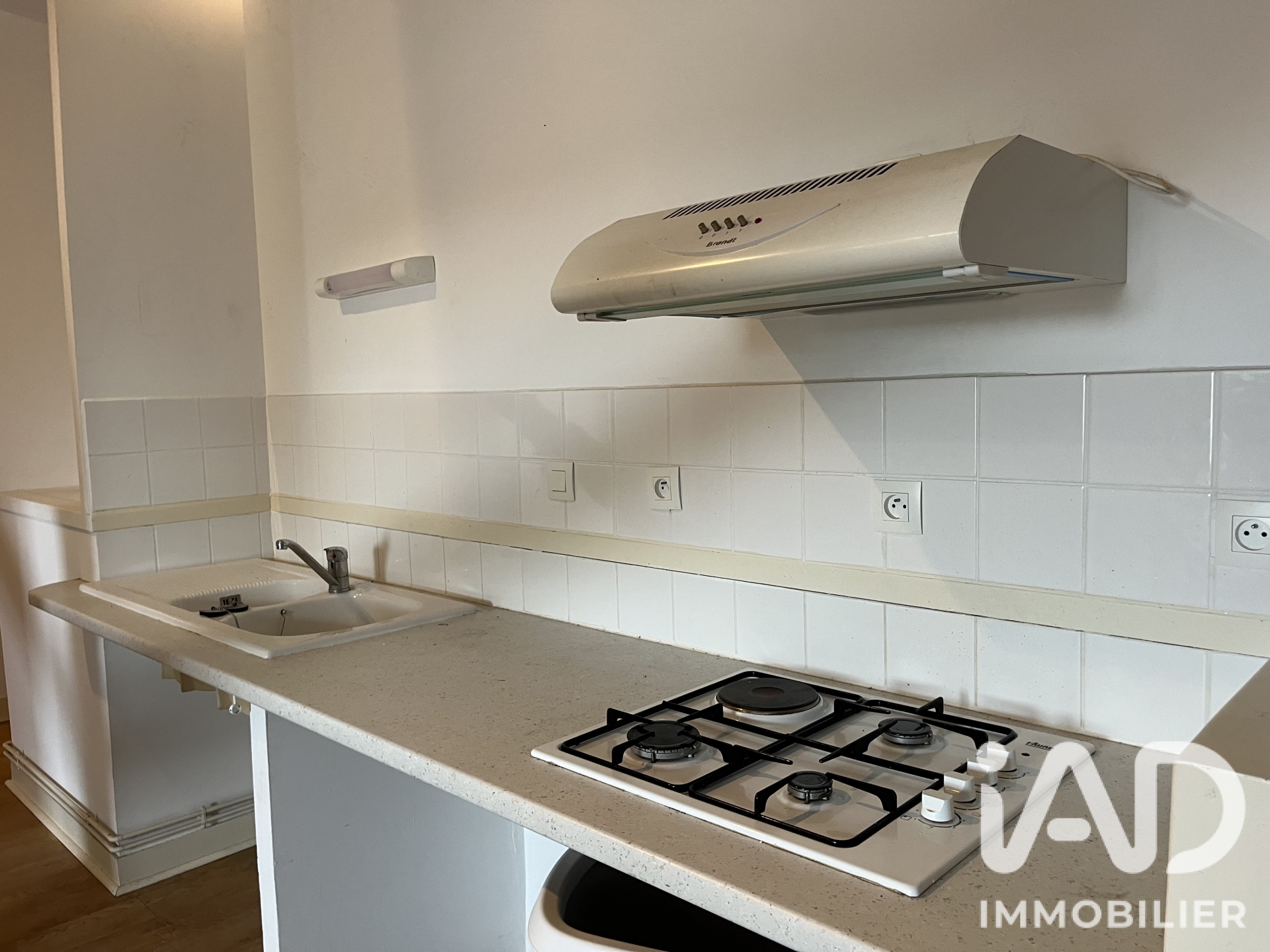 Vente immeuble 389 m² à Saint-Savin (86310) - 2064194 — 17