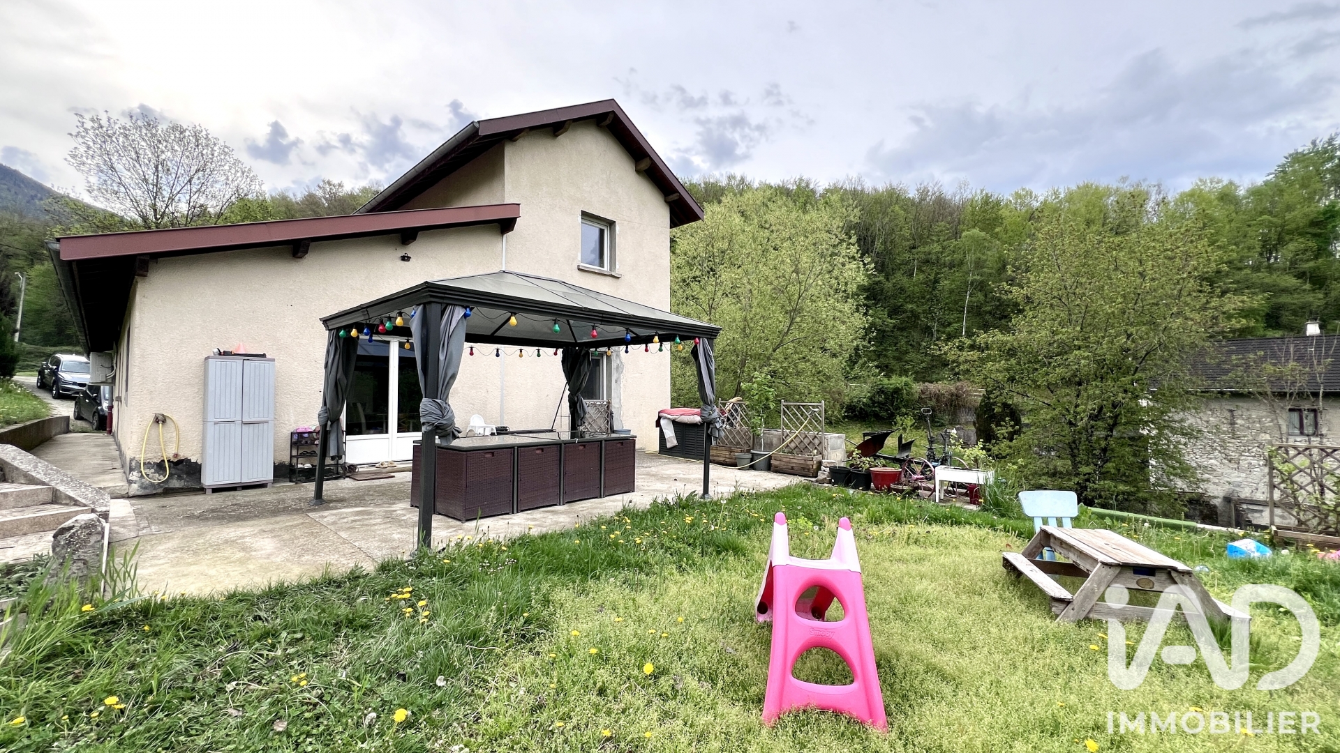 Maison à Valserhône