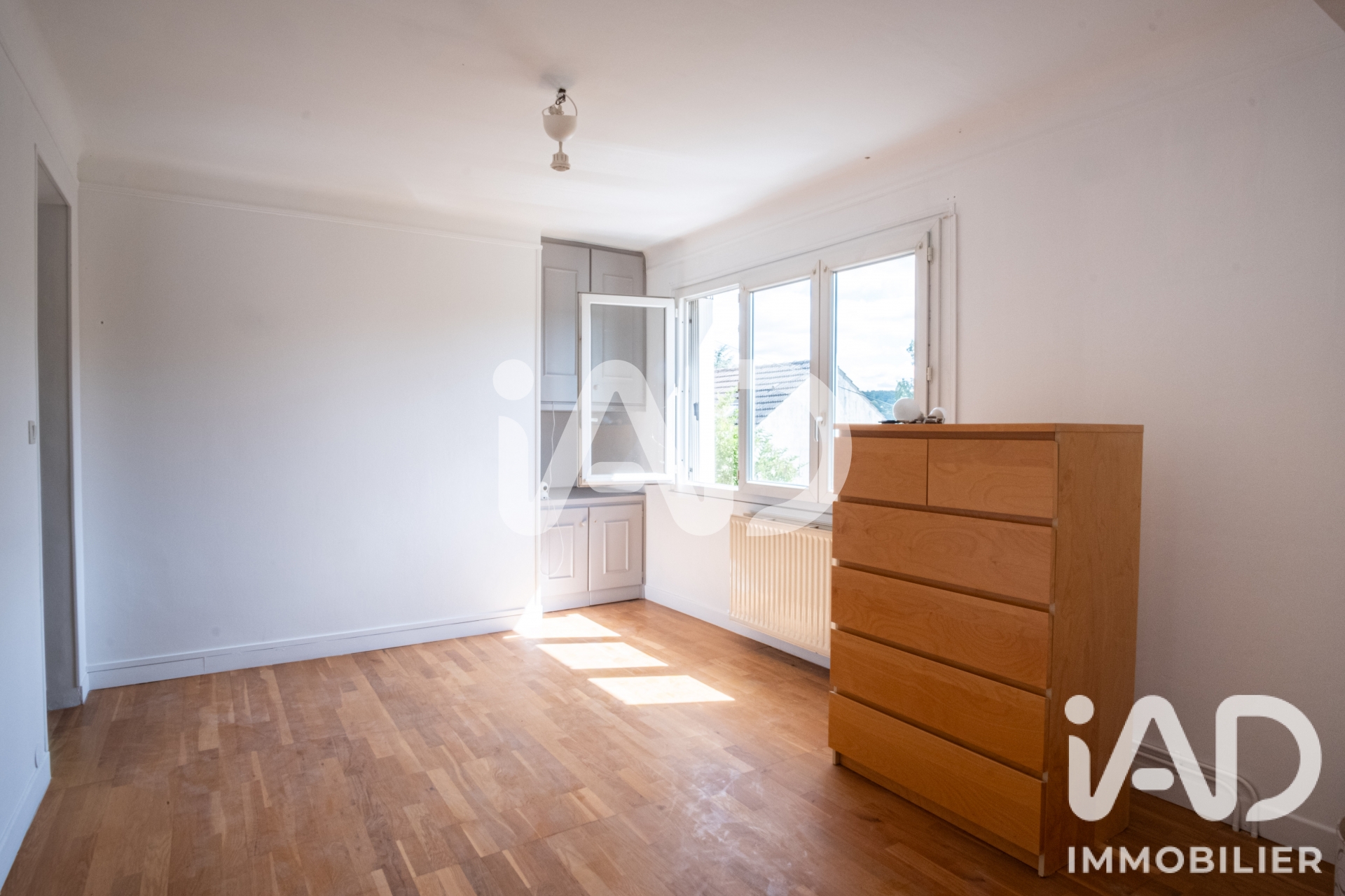 Vente maison à Thomery (77810) : maison 5 pièces 77 m² - 2067696 — 4