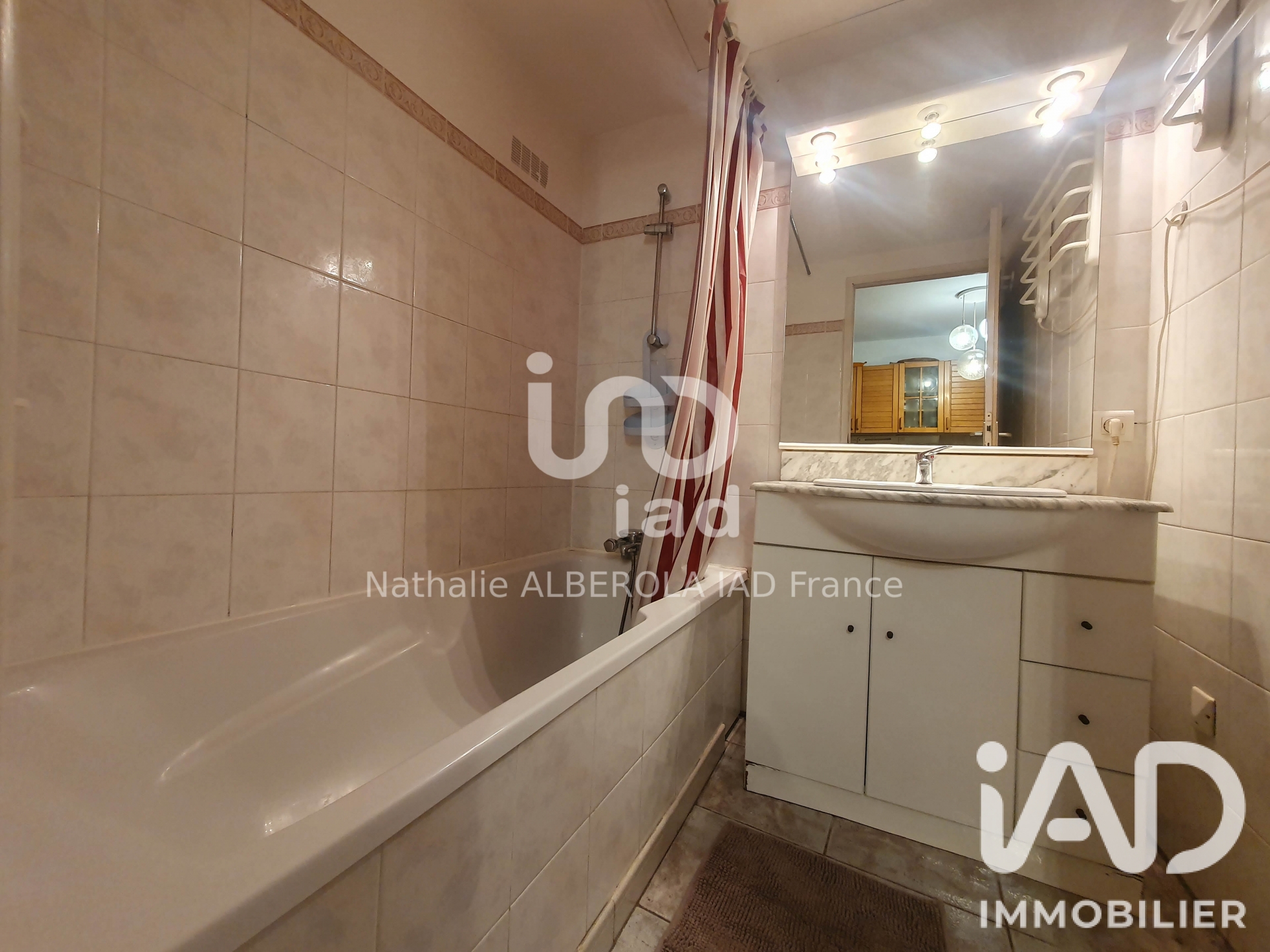 Vente maison à Canet (11200) : maison de village 3 pièces 81 m² - 2062063 — 11