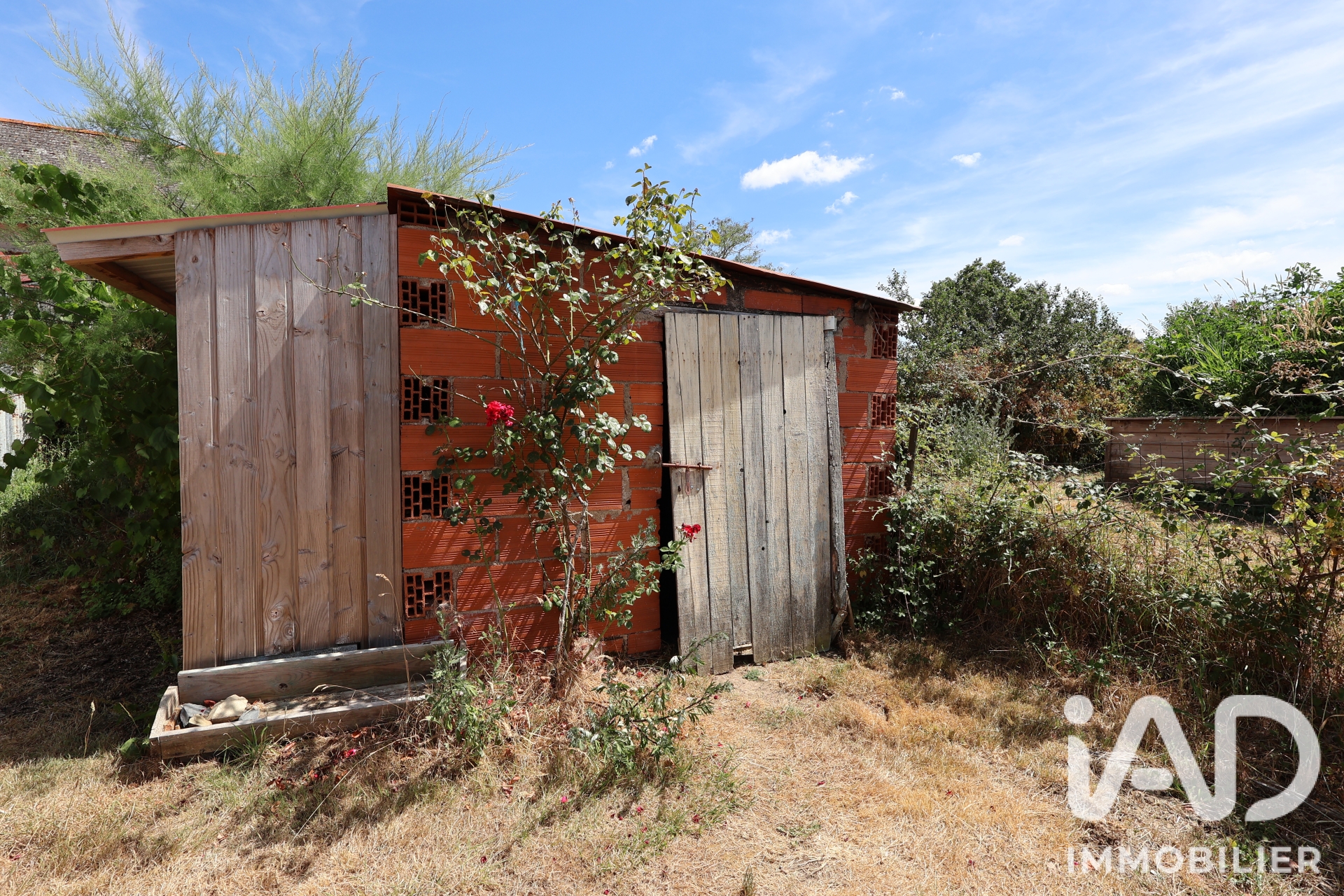 Vente maison à Val en Vignes (79290) : maison de campagne 2 pièces 75 m² - 2058601 — 23
