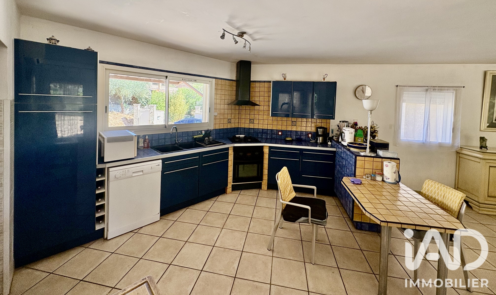 Vente maison à Bandol (83150) : maison traditionnelle 5 pièces 137 m² - 2070282 — 8