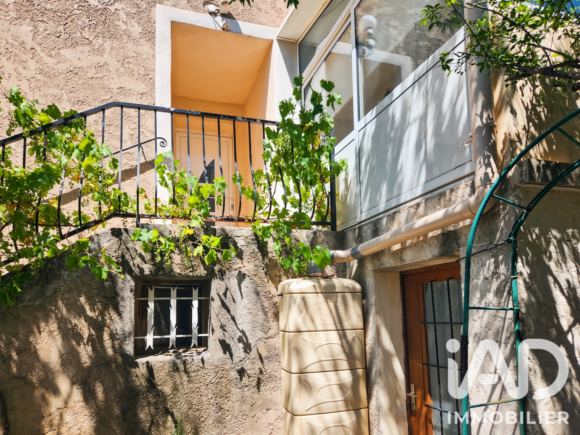 Vente appartement à Arles (13200) : appartement 4 pièces 86 m² - 2066180 — 8