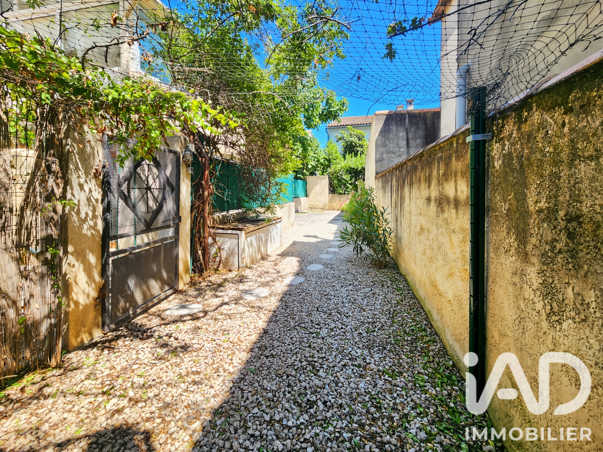 Vente appartement à Arles (13200) : appartement 4 pièces 86 m² - 2066180 — 7