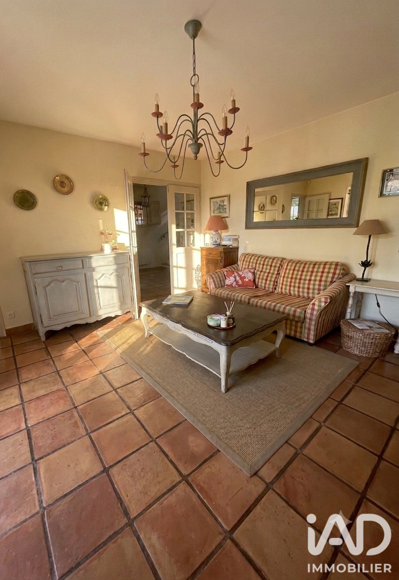 Vente maison à Rognac (13340) : maison traditionnelle 5 pièces 163 m² — 12
