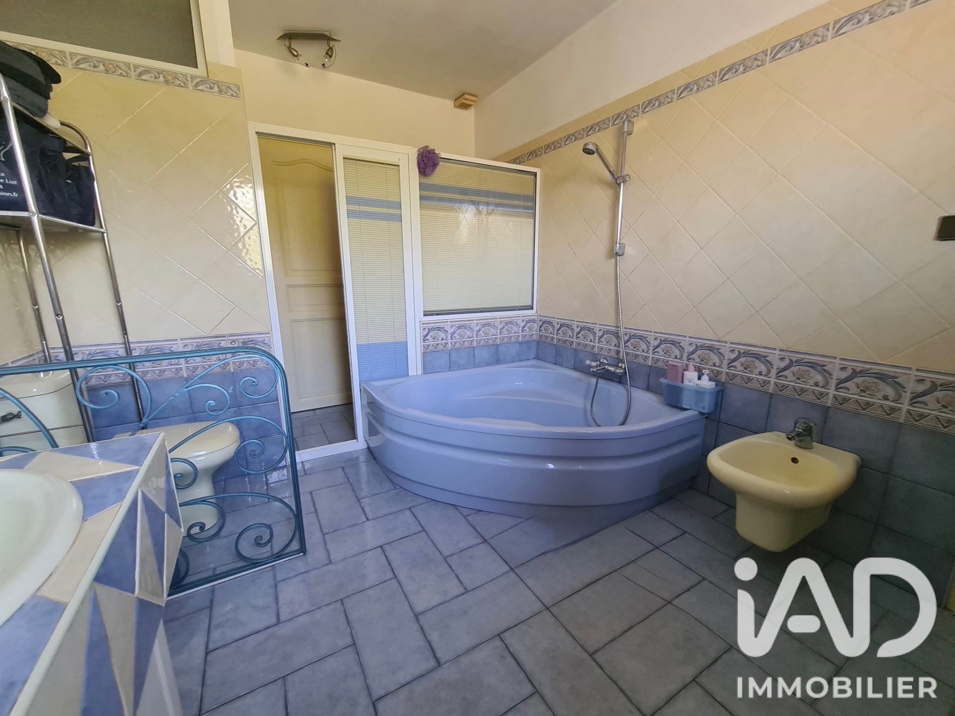 Vente maison à Saint-Jean-de-Luz (64500) : maison 5 pièces 130 m² - 2071058 — 9
