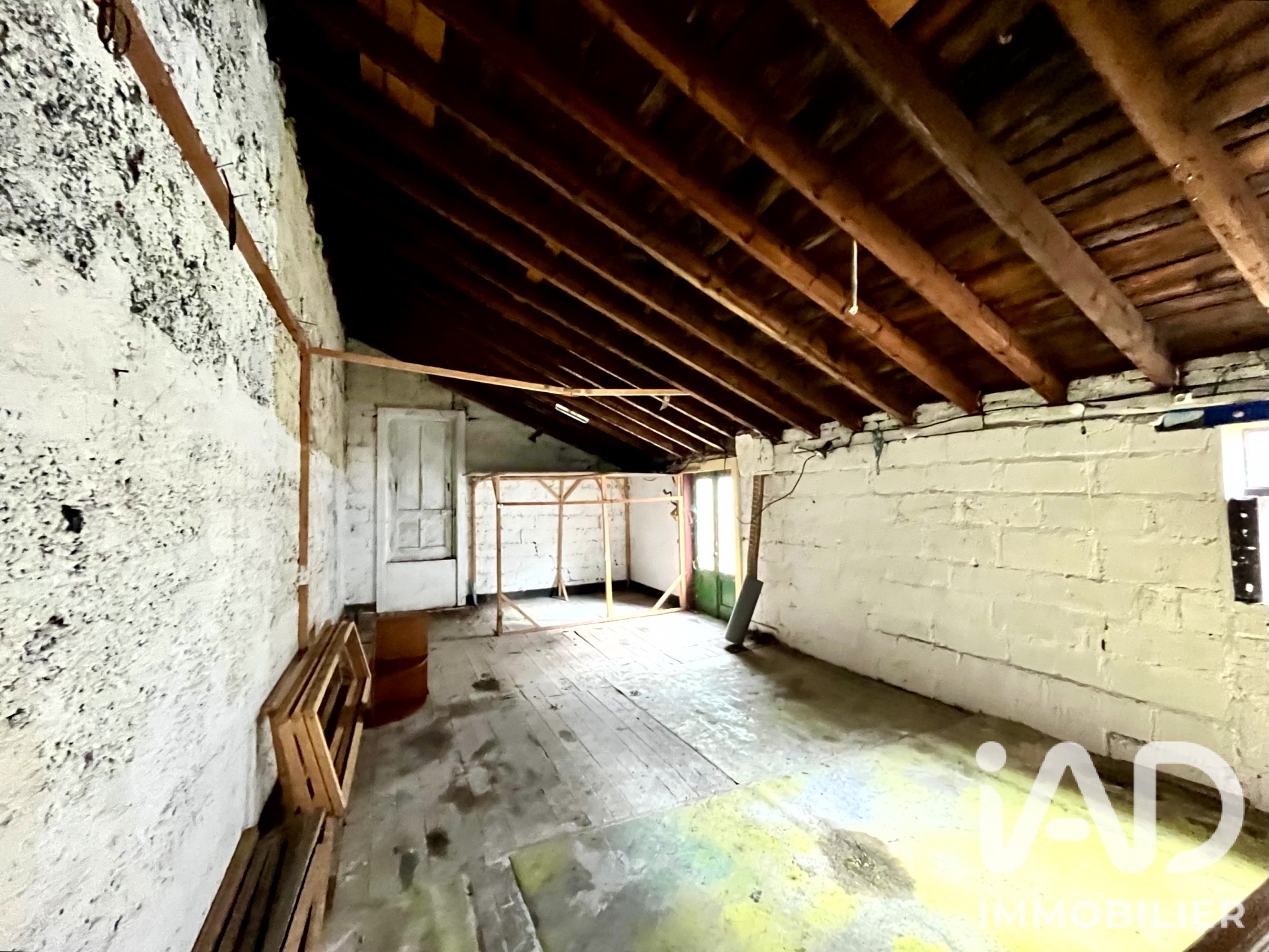 Vente appartement à Saint-Étienne (42100) : atelier 1 pièce 48 m² - 2063697 — 2