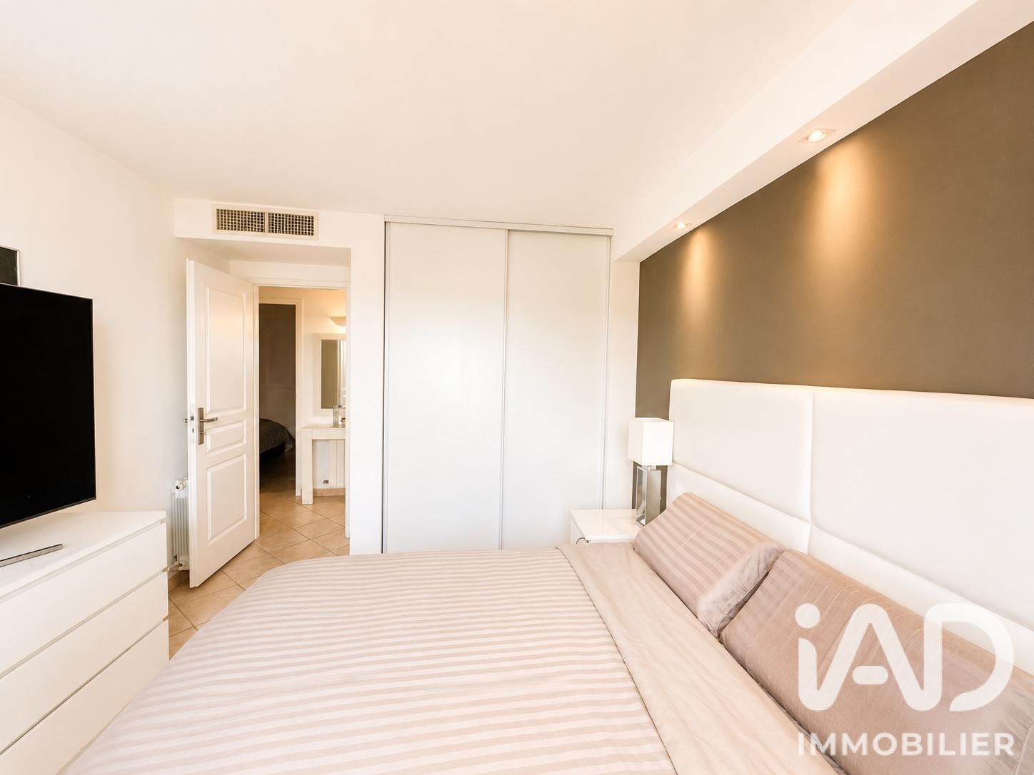Vente maison à La Colle-sur-Loup (06480) : maison 5 pièces 100 m² - 2070674 — 5