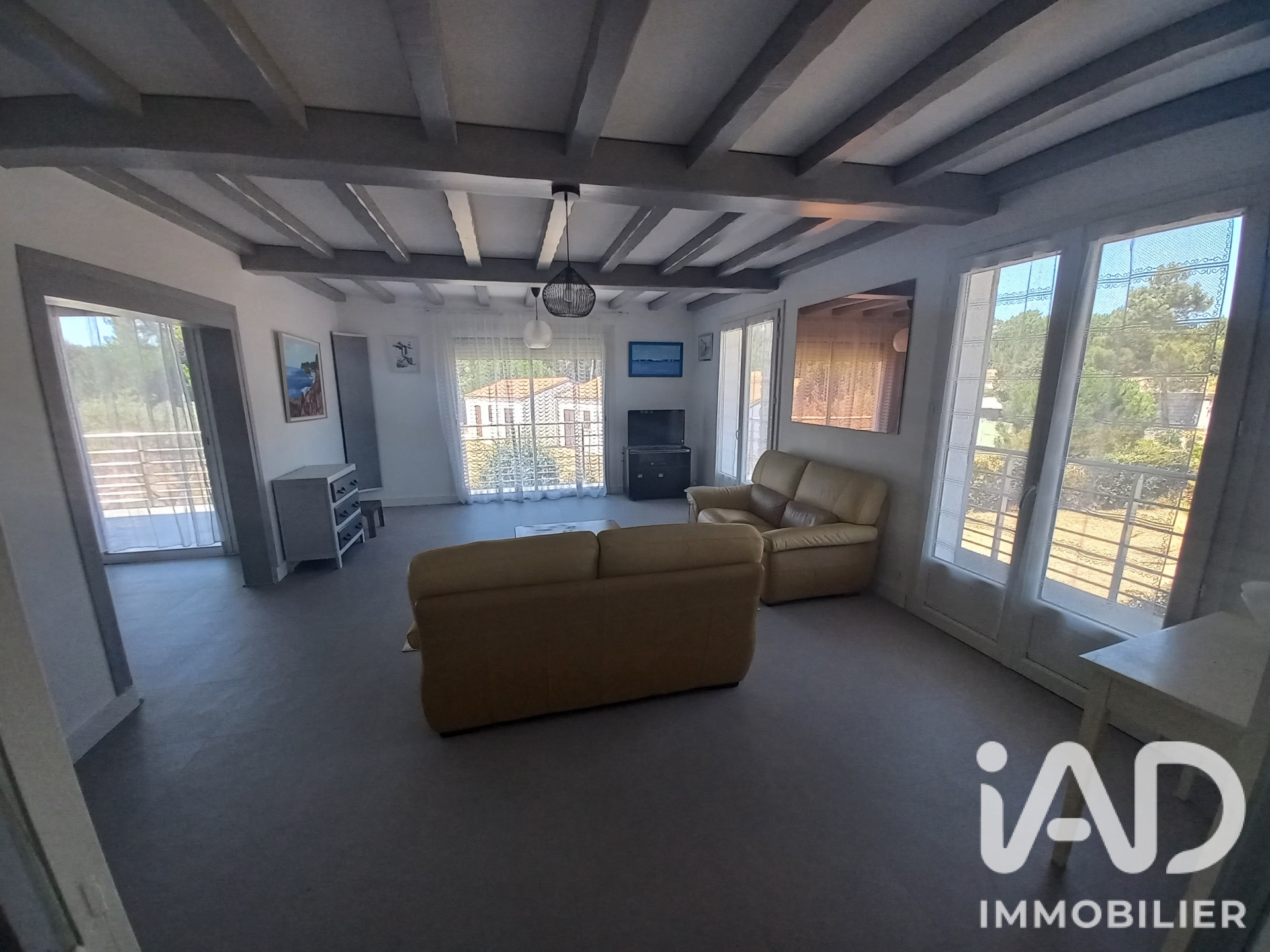 Vente maison à Saint-Georges-d'Oléron (17190) : maison traditionnelle 8 pièces 168 m² - 2071265 — 4