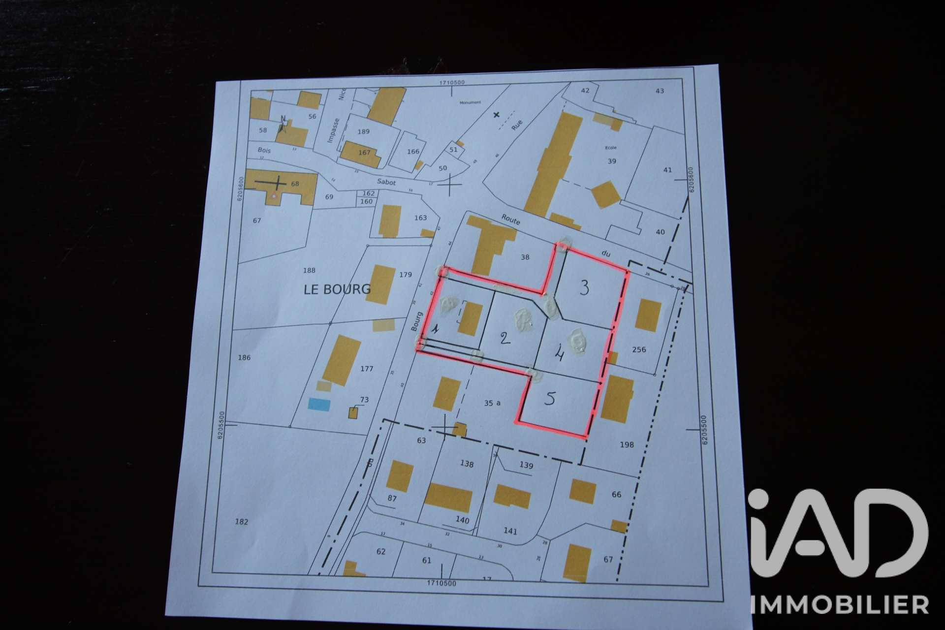 Vente maison à Varennes-Vauzelles (58640) : maison de village 2 pièces 81 m² - 2064924 — 2