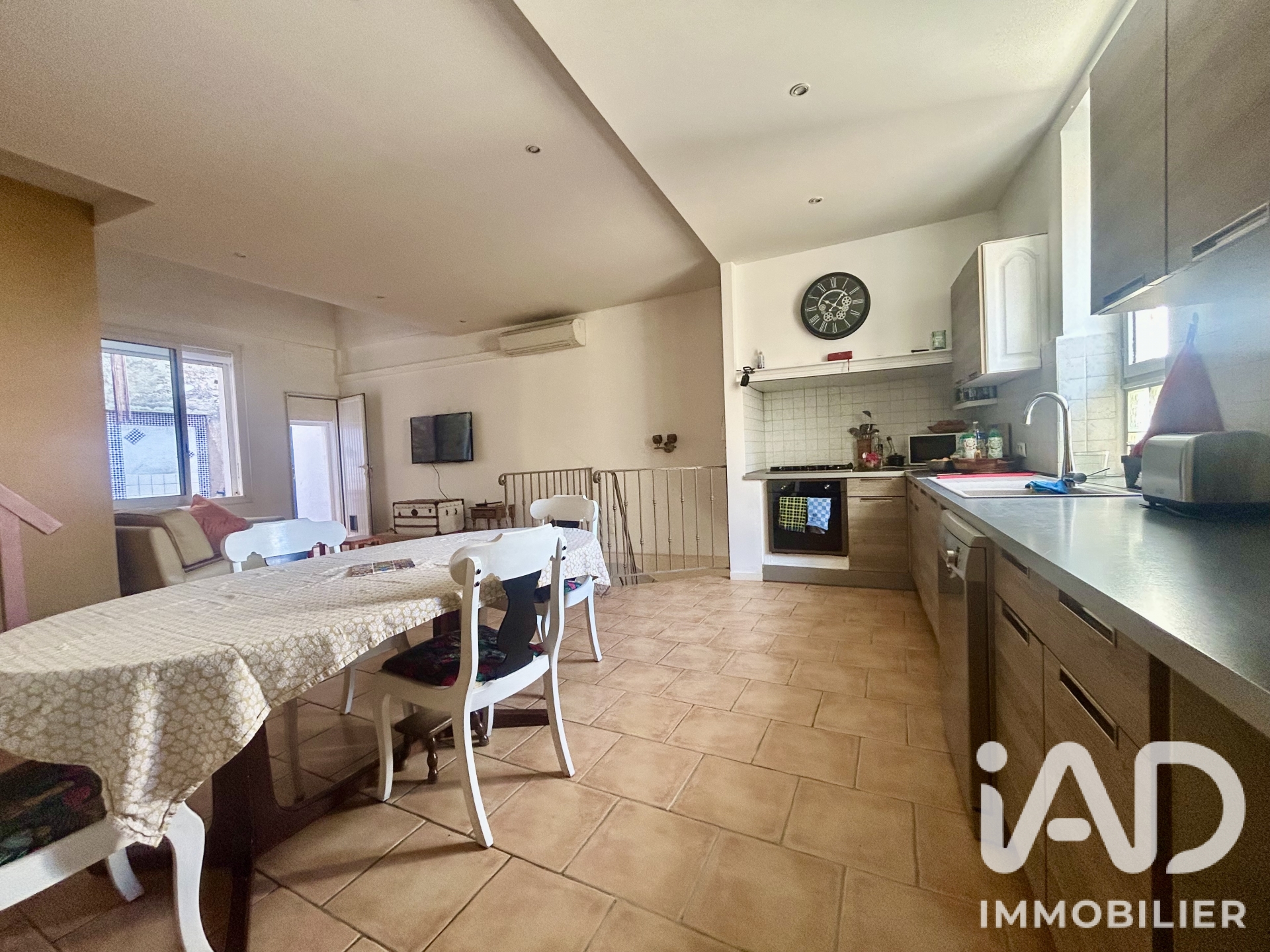 Vente maison à Claira (66530) : maison de village 6 pièces 178 m² - 2070621 — 8
