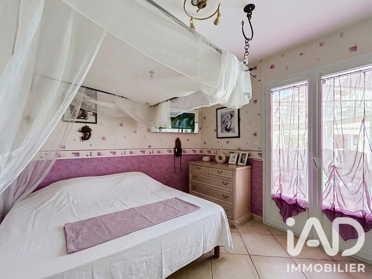 Vente maison à Saint-Front-de-Pradoux (24400) : maison 6 pièces 193 m² - 2071455 — 18