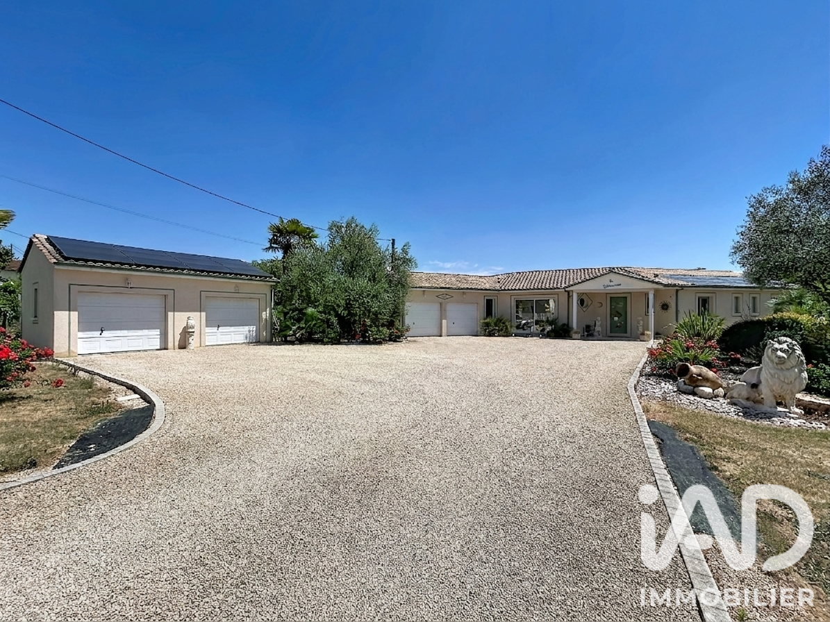 Vente maison à Saint-Front-de-Pradoux (24400) : maison 6 pièces 193 m² - 2071455 — 22