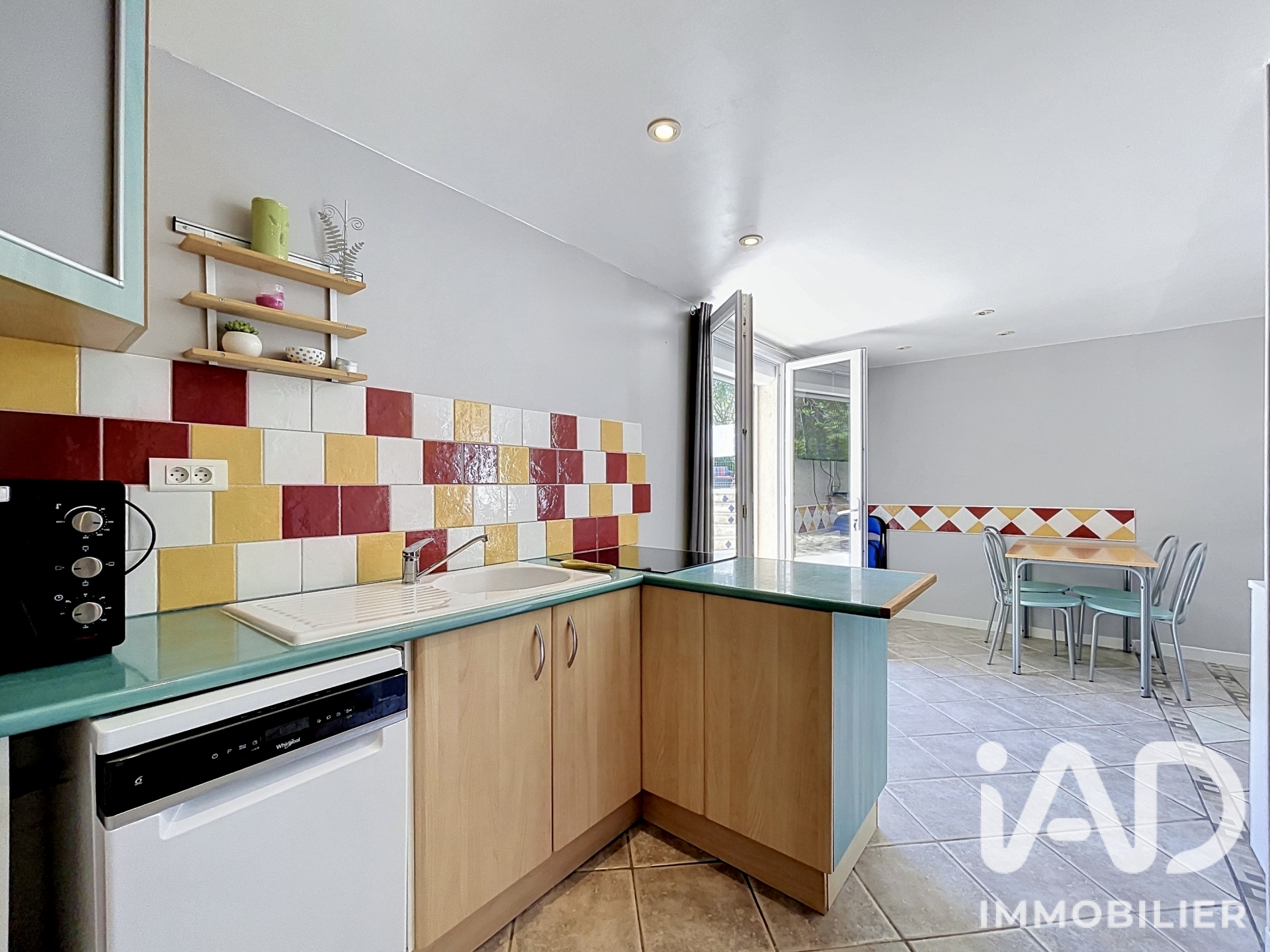 Vente maison à Bagnols-en-Forêt (83600) : maison traditionnelle 6 pièces 120 m² - 2068636 — 21