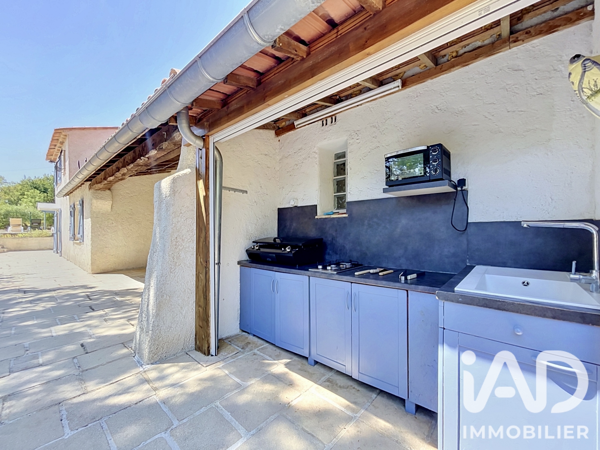 Vente maison à Bagnols-en-Forêt (83600) : maison traditionnelle 6 pièces 120 m² - 2068636 — 9