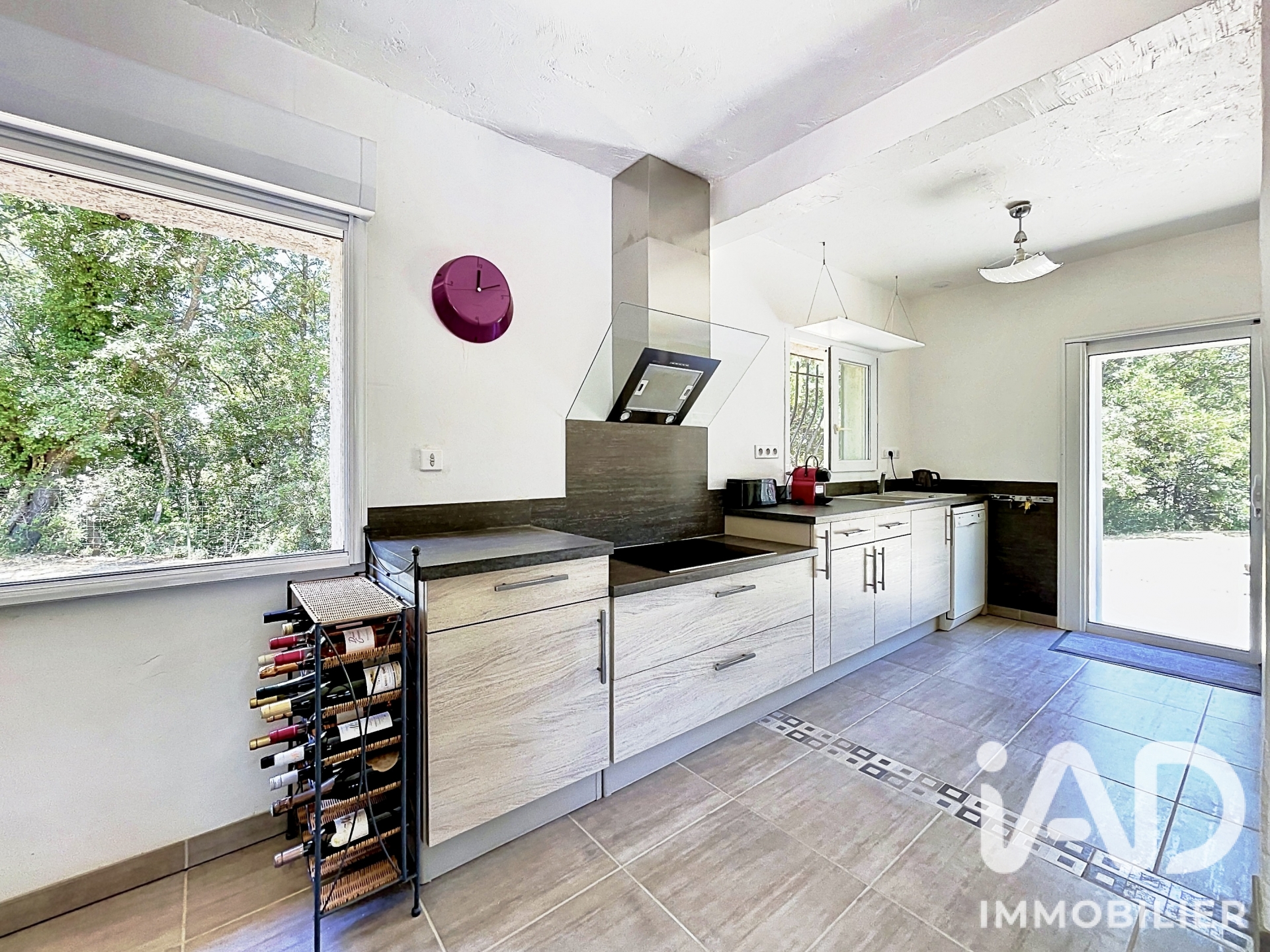 Vente maison à Bagnols-en-Forêt (83600) : maison traditionnelle 6 pièces 120 m² - 2068636 — 11