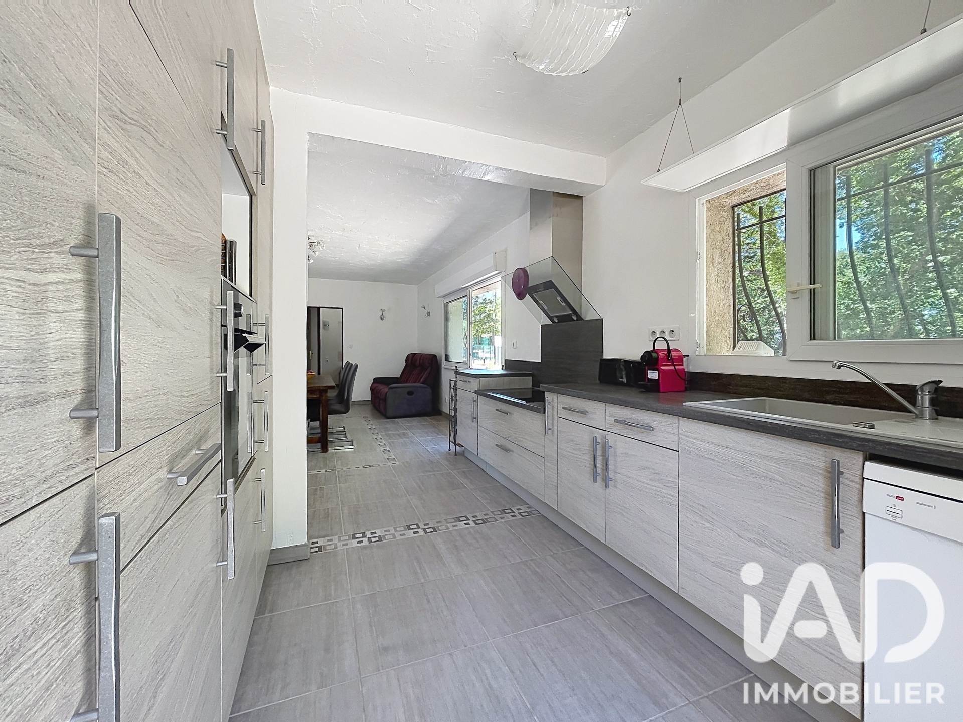 Vente maison à Bagnols-en-Forêt (83600) : maison traditionnelle 6 pièces 120 m² - 2068636 — 12