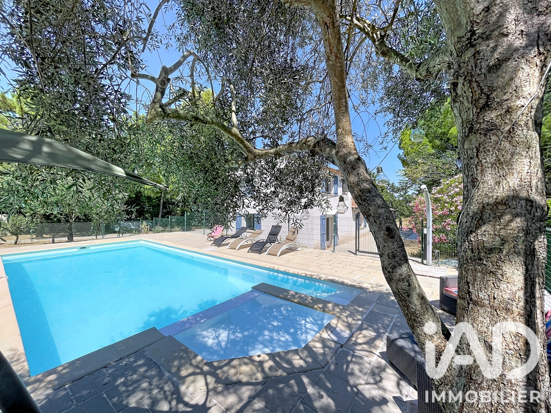 Vente maison à Bagnols-en-Forêt (83600) : maison traditionnelle 6 pièces 120 m² - 2068636 — 29
